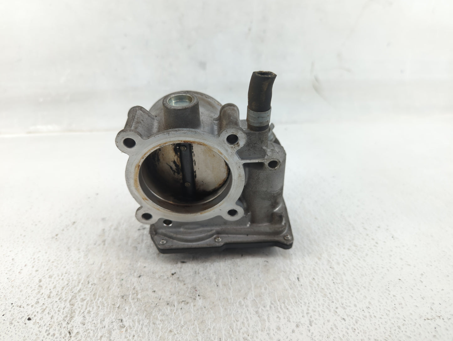2010-2019 Subaru Legacy Throttle Body P/N:16112AA320 Fits Fits 2010 2011 2012 2013 2014 2015 2016 2017 2018 2019 OEM Used Au
