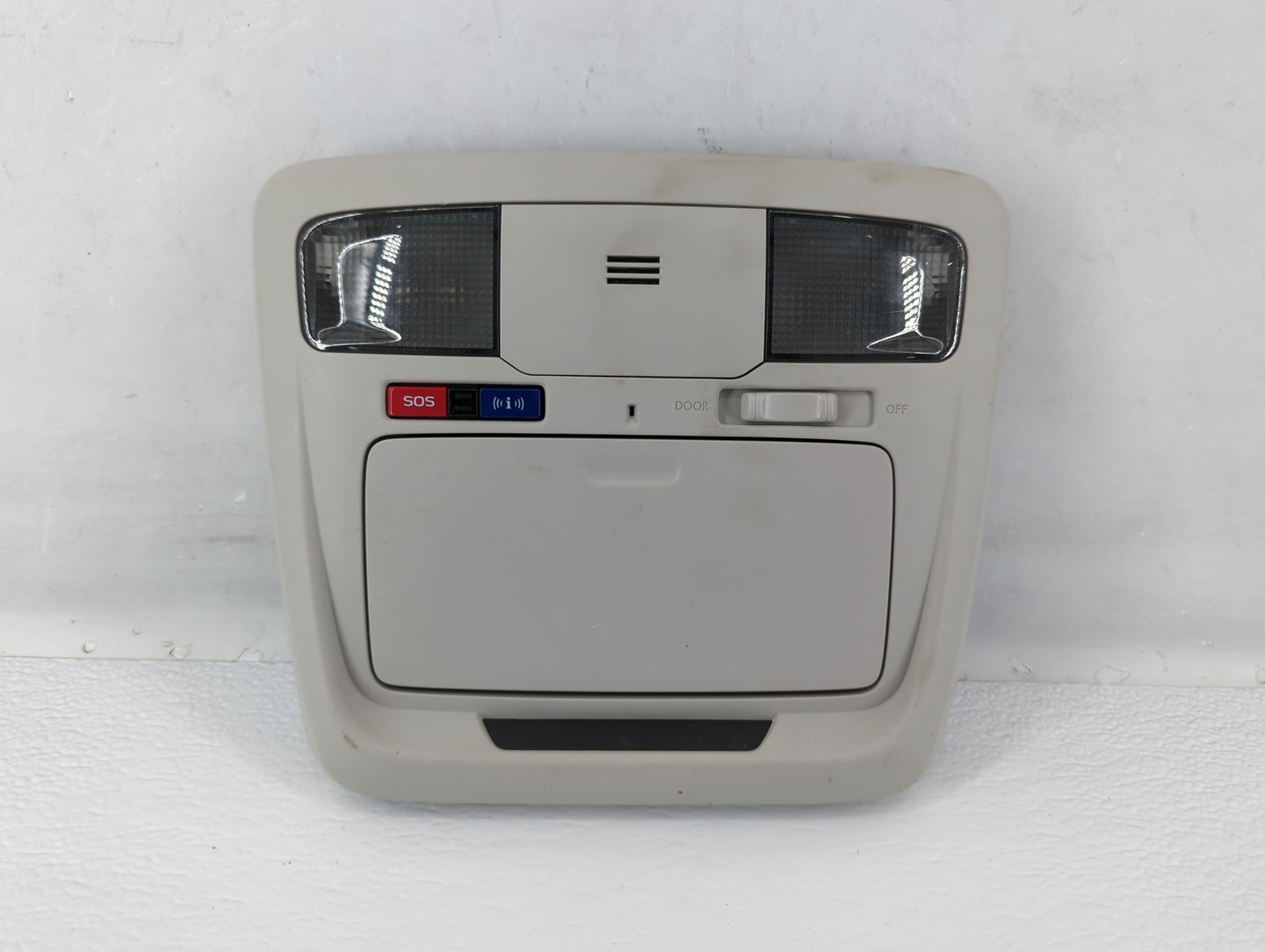 2018 Subaru Legacy Overhead Roof Console - Oemusedautoparts1.com