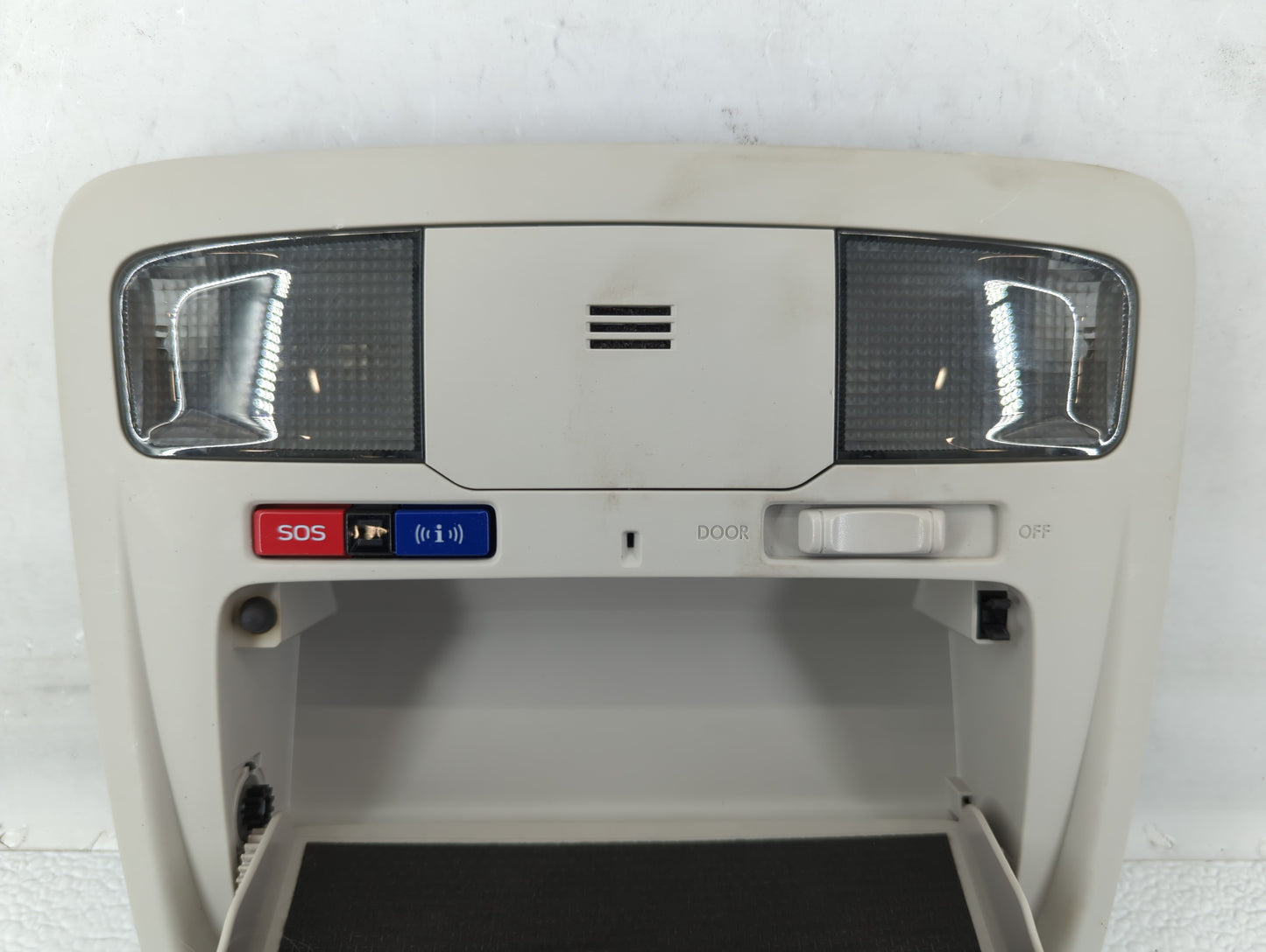 2018 Subaru Legacy Overhead Roof Console - Oemusedautoparts1.com