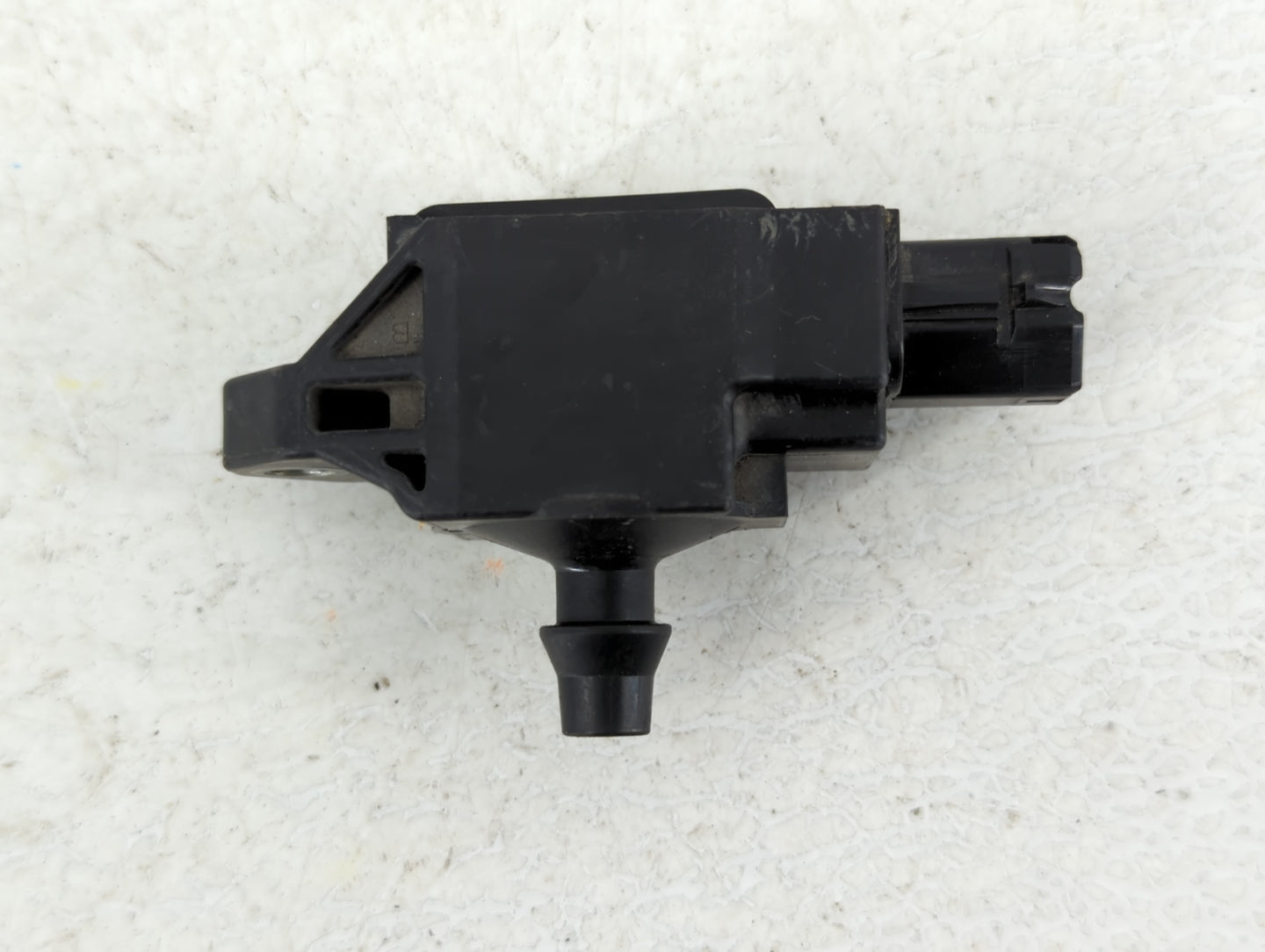2015-2019 Subaru Legacy Ignition Coil Igniter Pack - Oemusedautoparts1.com