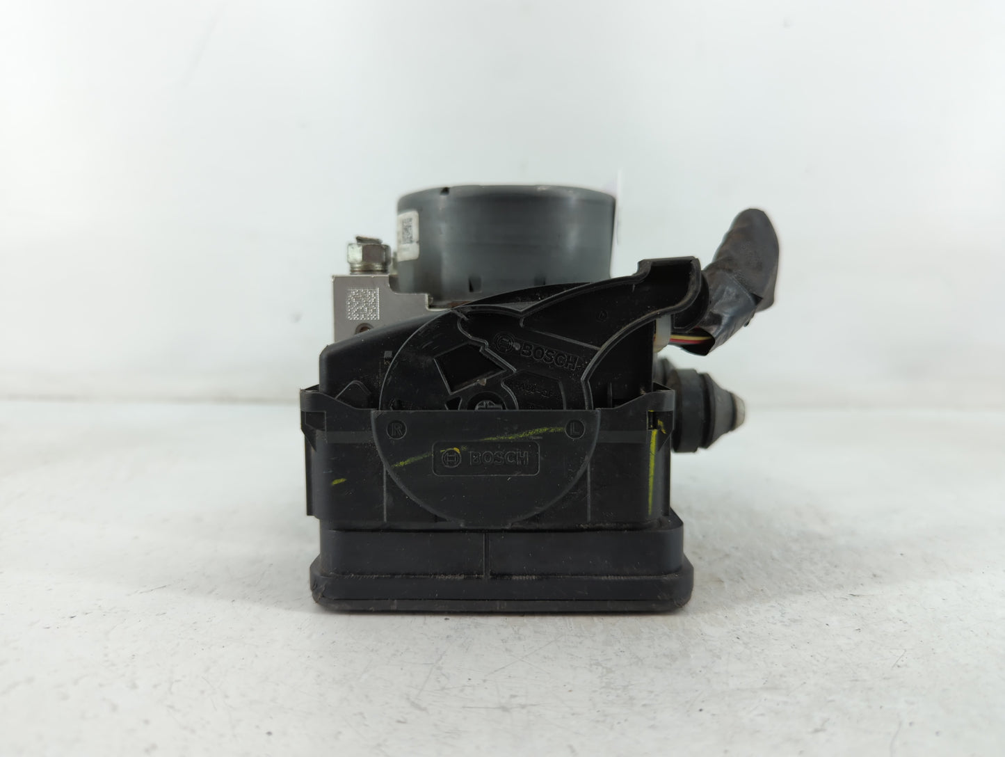 2018 Subaru Legacy ABS Pump Control Module Replacement P/N:27536AL06A Fits OEM Used Auto Parts - Oemusedautoparts1.com