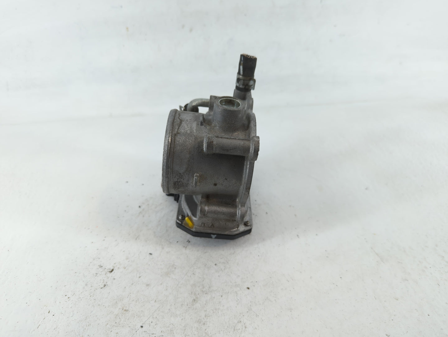 2013-2019 Subaru Legacy Throttle Body P/N:11U08 1780 16112AA38A Fits Fits 2013 2014 2015 2016 2017 2018 2019 OEM Used Auto P