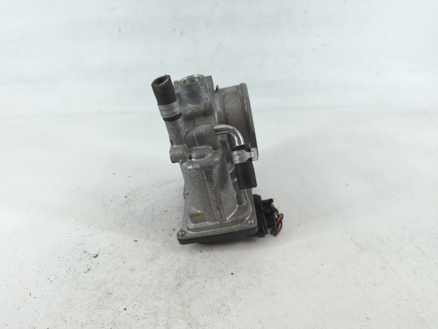 2013-2019 Subaru Legacy Throttle Body P/N:11U08 1780 16112AA38A Fits Fits 2013 2014 2015 2016 2017 2018 2019 OEM Used Auto P