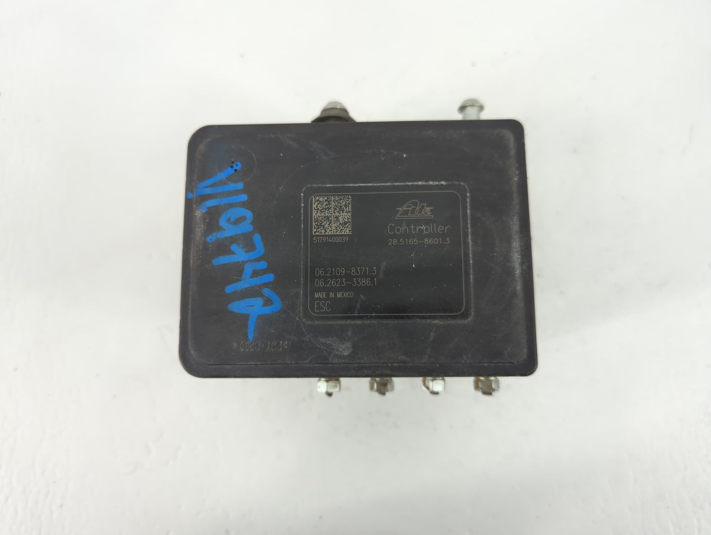 2018 Subaru Legacy ABS Pump Control Module Replacement P/N:27536AL07A Fits OEM Used Auto Parts - Oemusedautoparts1.com