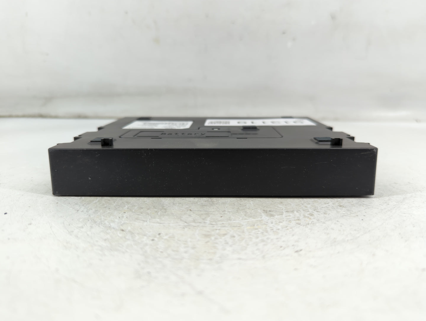2016-2018 Subaru Legacy Telematics Control Module 86222al01a - Oemusedautoparts1.com