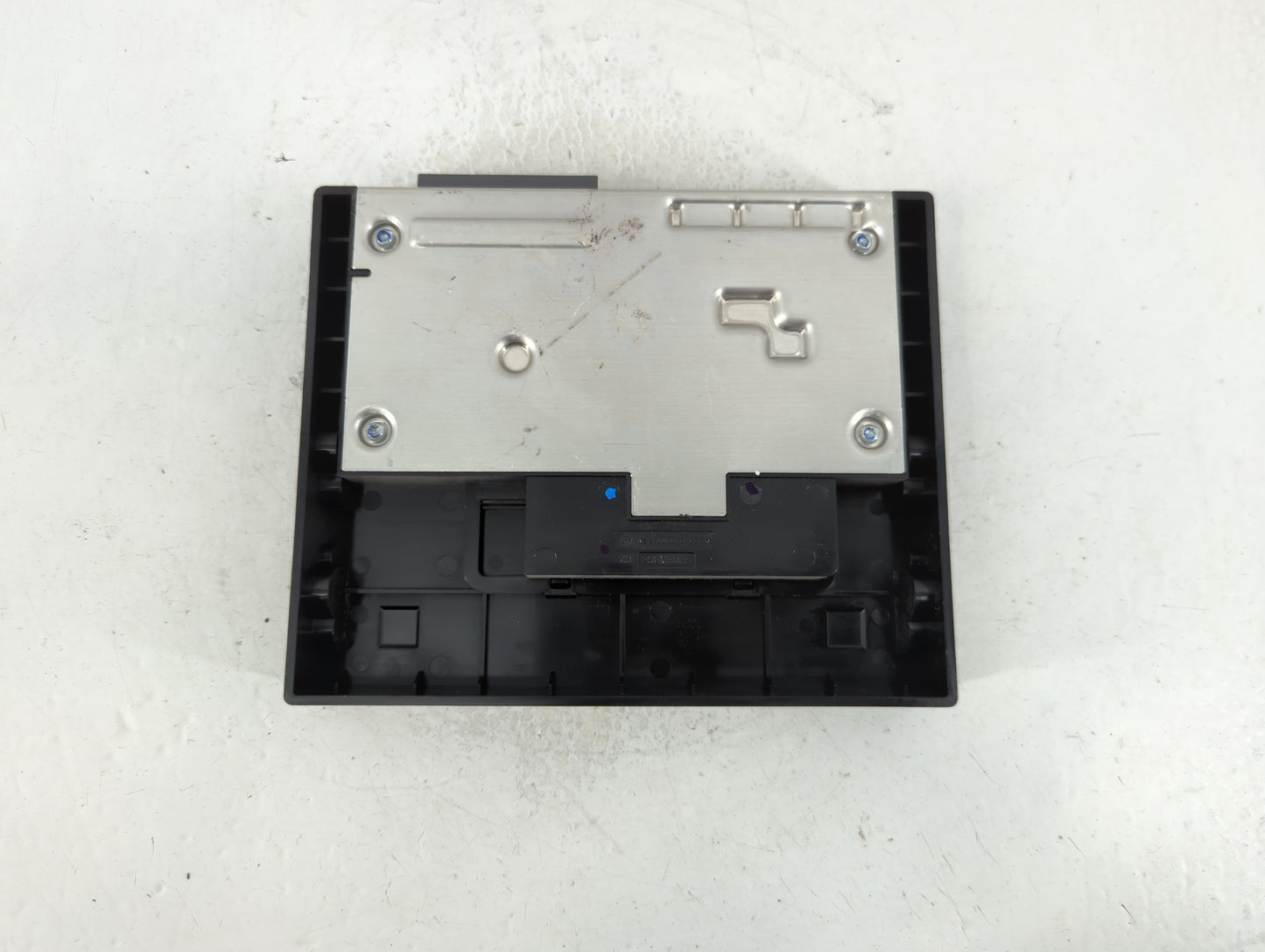 2016-2018 Subaru Legacy Telematics Control Module 86222al01a - Oemusedautoparts1.com
