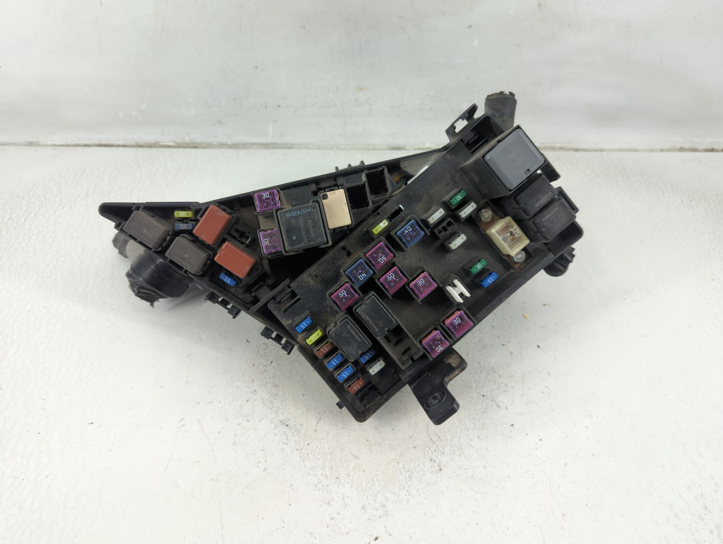 2015-2021 Subaru Wrx Fusebox Fuse Box Panel Relay Module P/N:MB504200B Fits Fits 2015 2016 2017 2018 2019 2020 2021 OEM Used