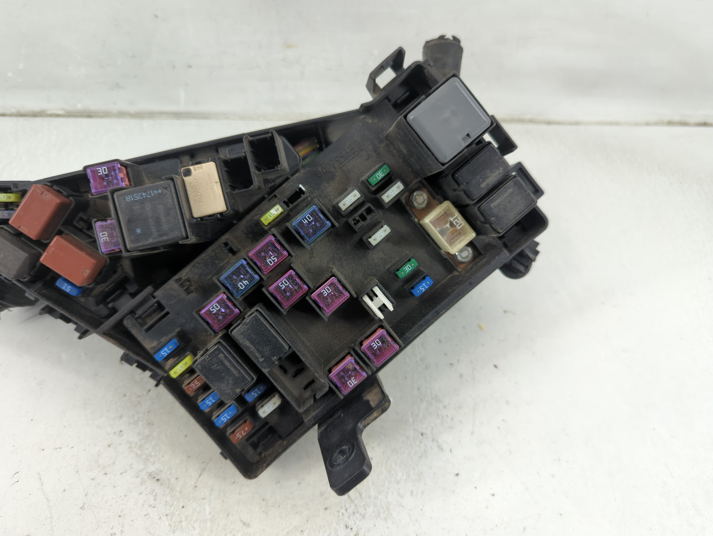 2015-2021 Subaru Wrx Fusebox Fuse Box Panel Relay Module P/N:MB504200B Fits Fits 2015 2016 2017 2018 2019 2020 2021 OEM Used