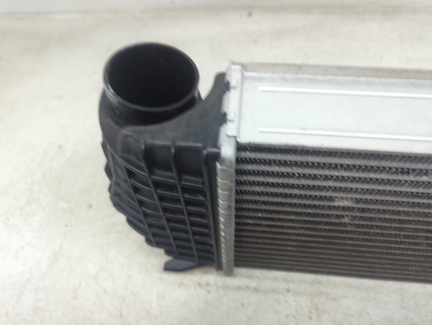 2015-2021 Subaru Wrx Turbo Intercooler 1482801 - Oemusedautoparts1.com