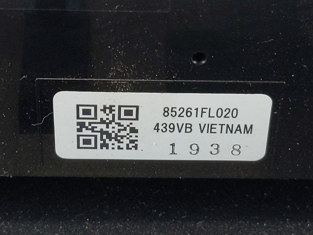 Subaru Xv Information Radio Display Screen 1126284 - Oemusedautoparts1.com