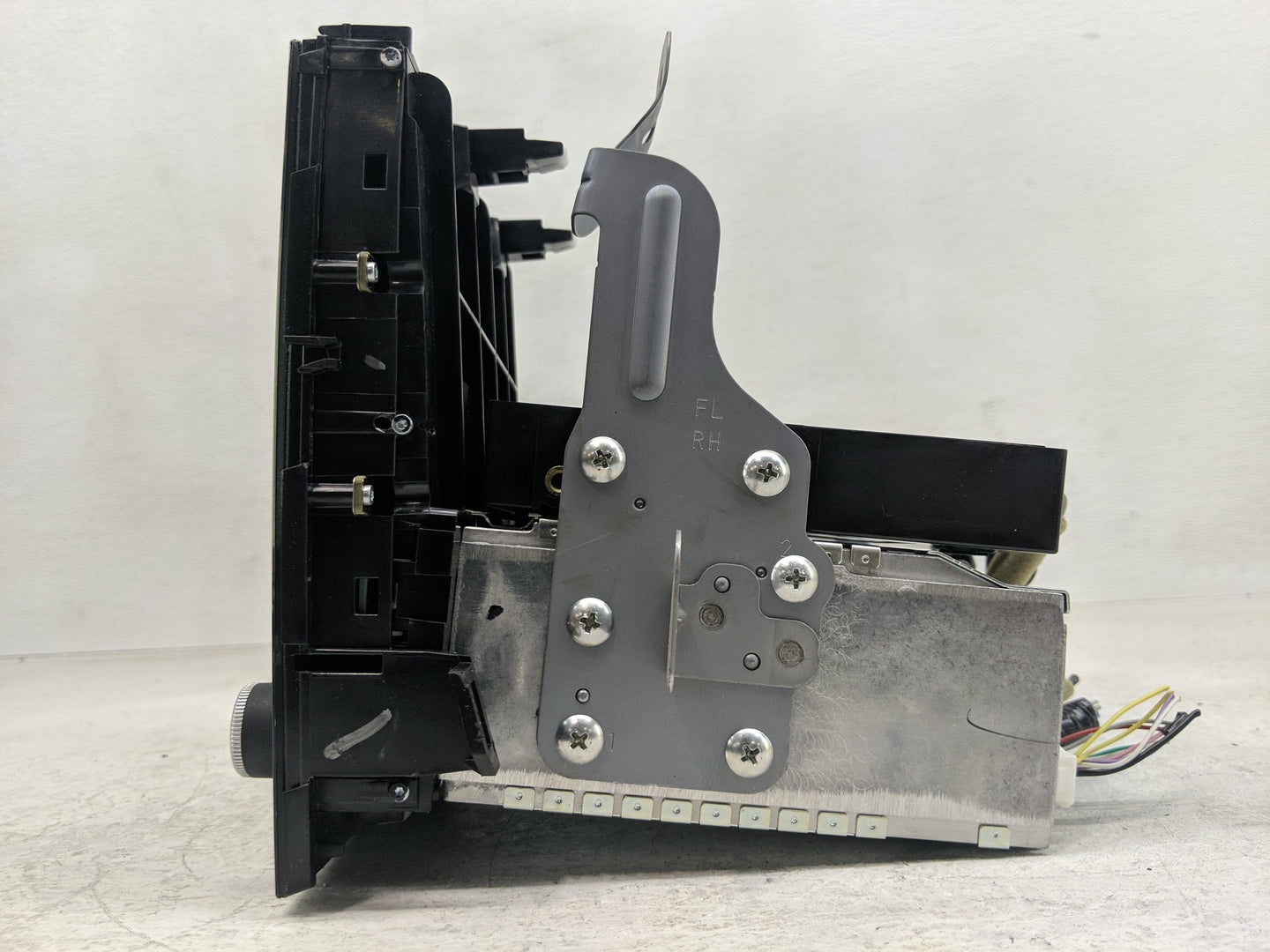 2018 Subaru Xv Radio AM FM Cd Player Receiver Replacement Fits OEM Used Auto Parts - Oemusedautoparts1.com