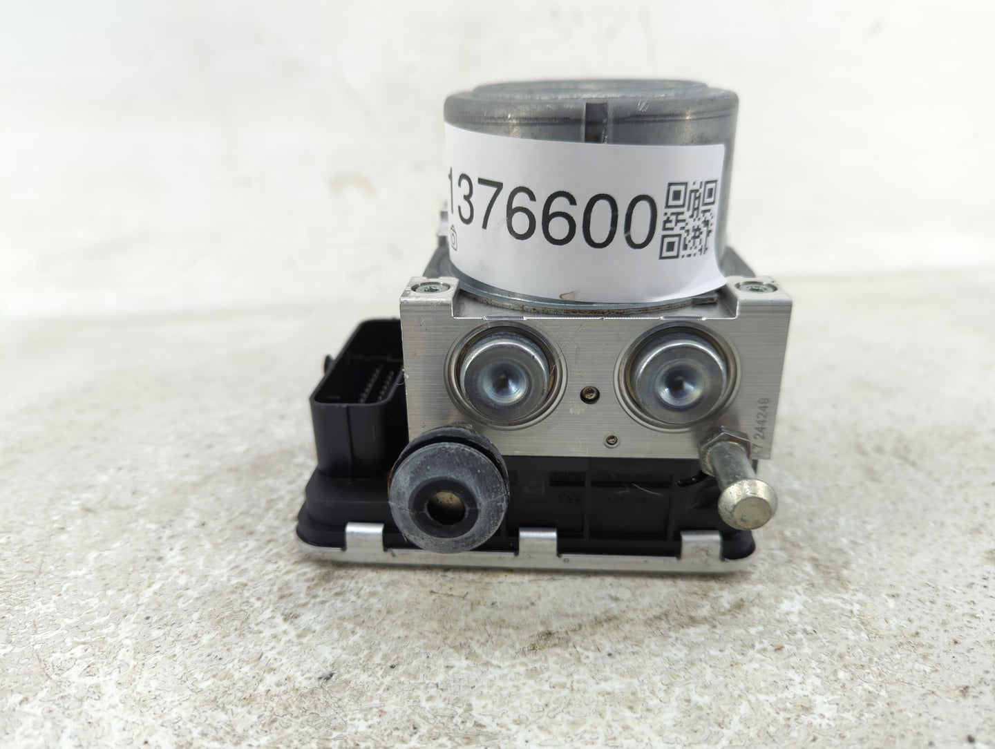 2018 Subaru Xv ABS Pump Control Module Replacement P/N:27536FL060 Fits OEM Used Auto Parts - Oemusedautoparts1.com