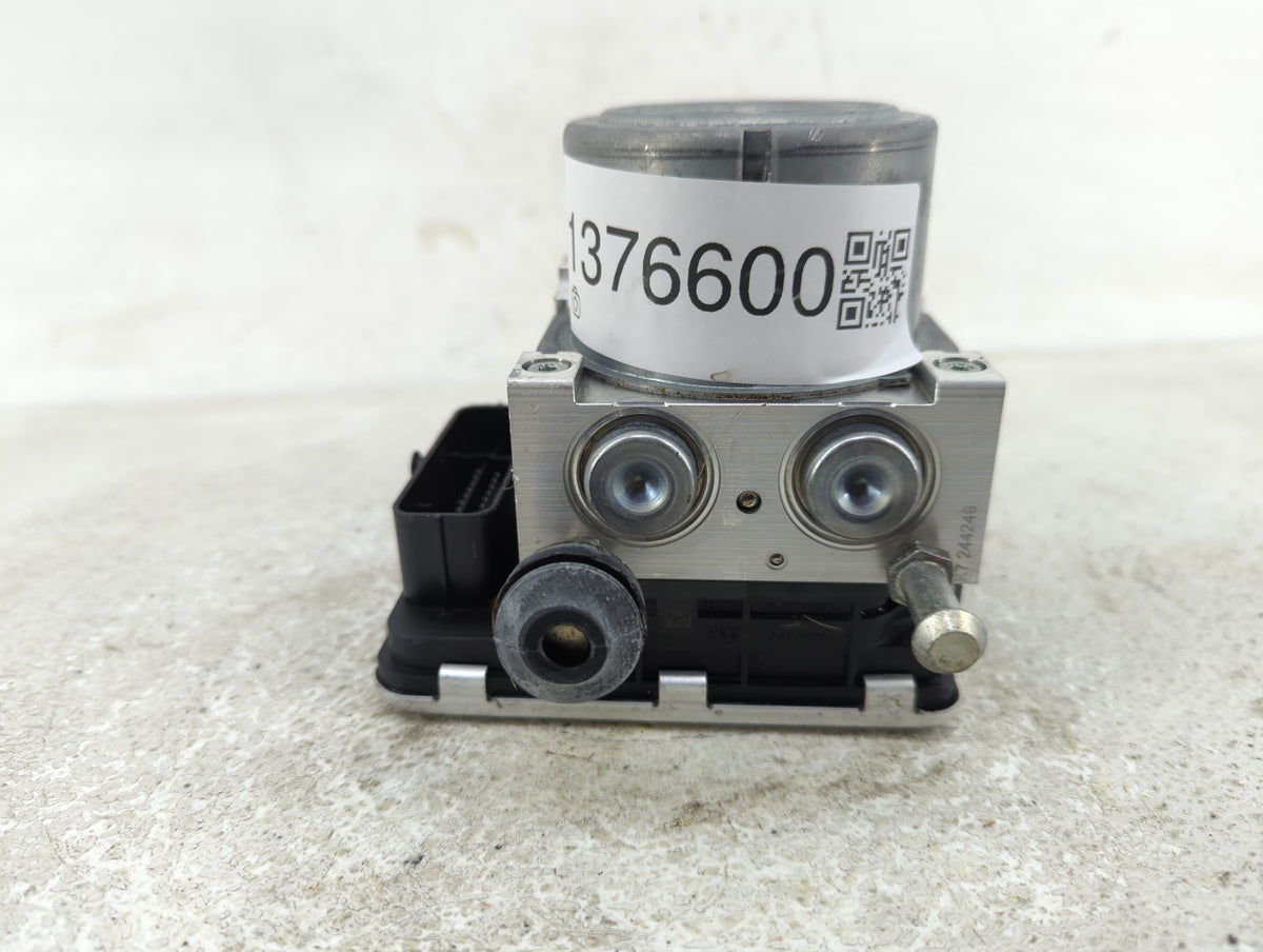 2018 Subaru Xv Anti-Lock Brake ABS Pump Module Actuator OEM P/N:27536FL060 Fits OEM Used Auto Parts - Oemusedautoparts1.com