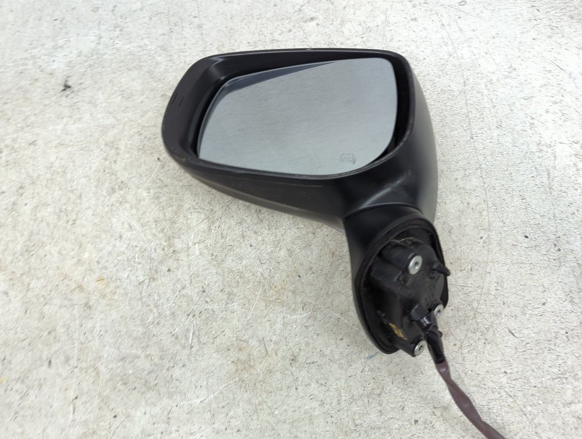 2018 Subaru Xv Driver Side View Mirror - Left Door Mirror OEM Used - Oemusedautoparts1.com