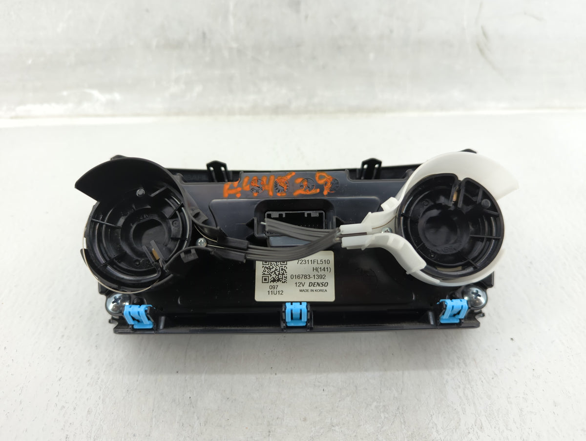 2018 Subaru Xv Climate Control Module Temperature AC/Heater Replacement P/N:72311FL510 Fits OEM Used Auto Parts - Oemusedaut