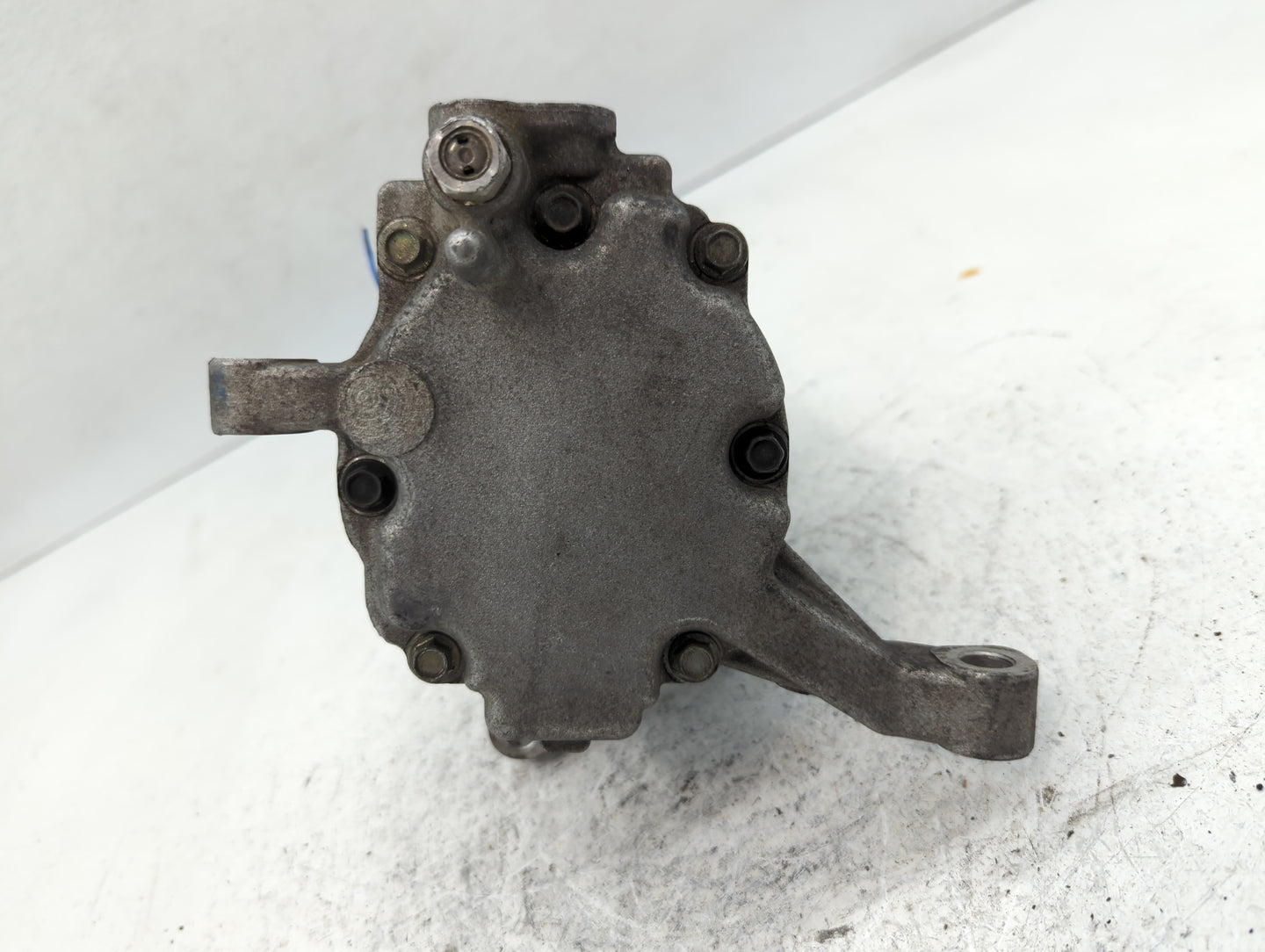 2018 Subaru Xv Air Conditioning A/c Ac Compressor Oem - Oemusedautoparts1.com