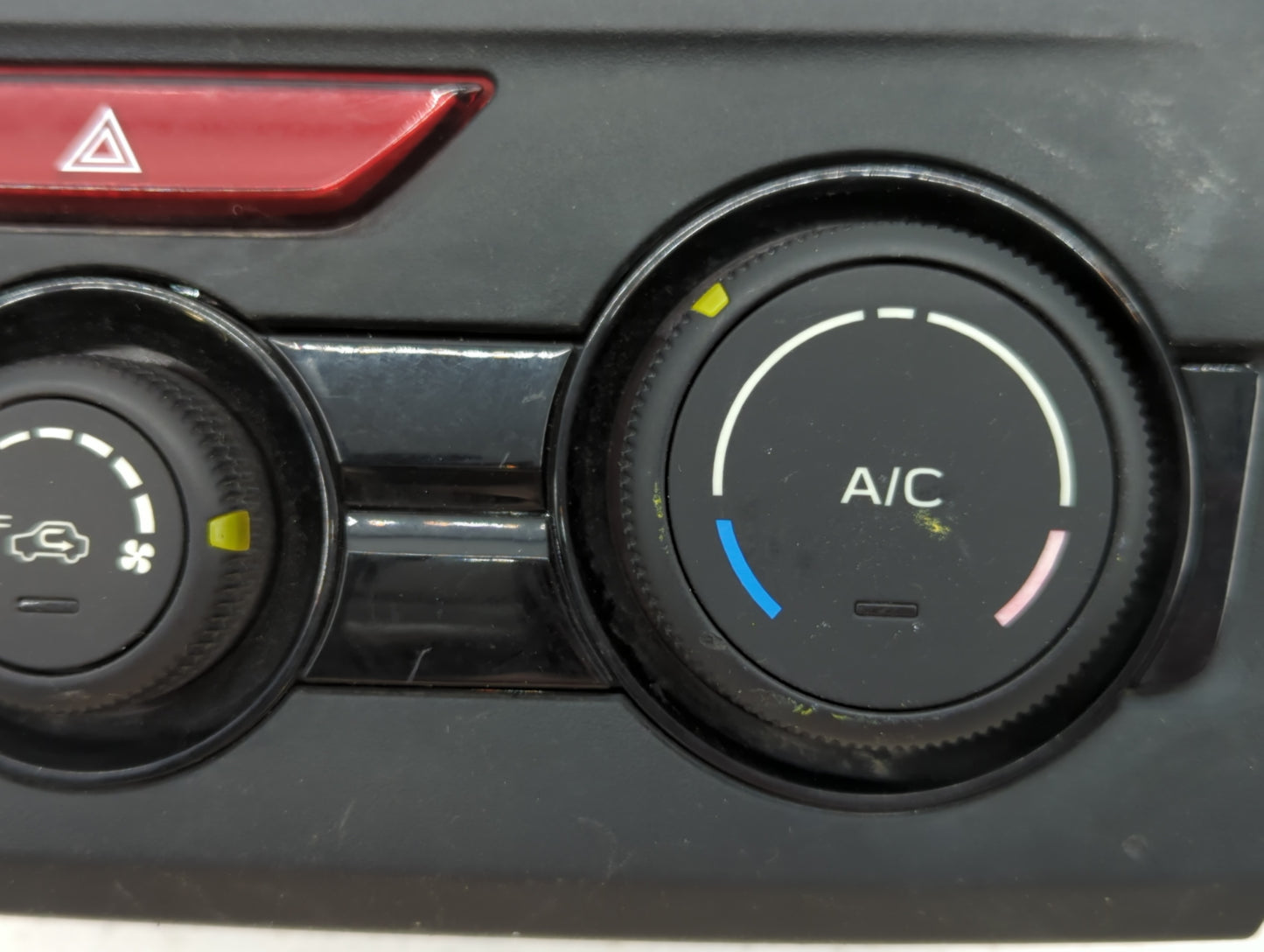 2018 Subaru Xv Climate Control Module Temperature AC/Heater Replacement P/N:72311FL510 016783-1391 Fits OEM Used Auto Parts 