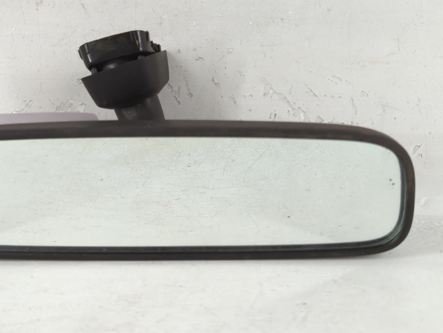 2018 Subaru Xv Interior Rear View Mirror Replacement OEM P/N:IE4042197 Fits OEM Used Auto Parts - Oemusedautoparts1.com