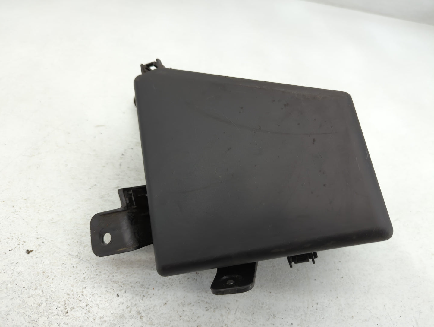 2018 Subaru Xv Fusebox Fuse Box Panel Relay Module P/N:MB504100B Fits OEM Used Auto Parts - Oemusedautoparts1.com