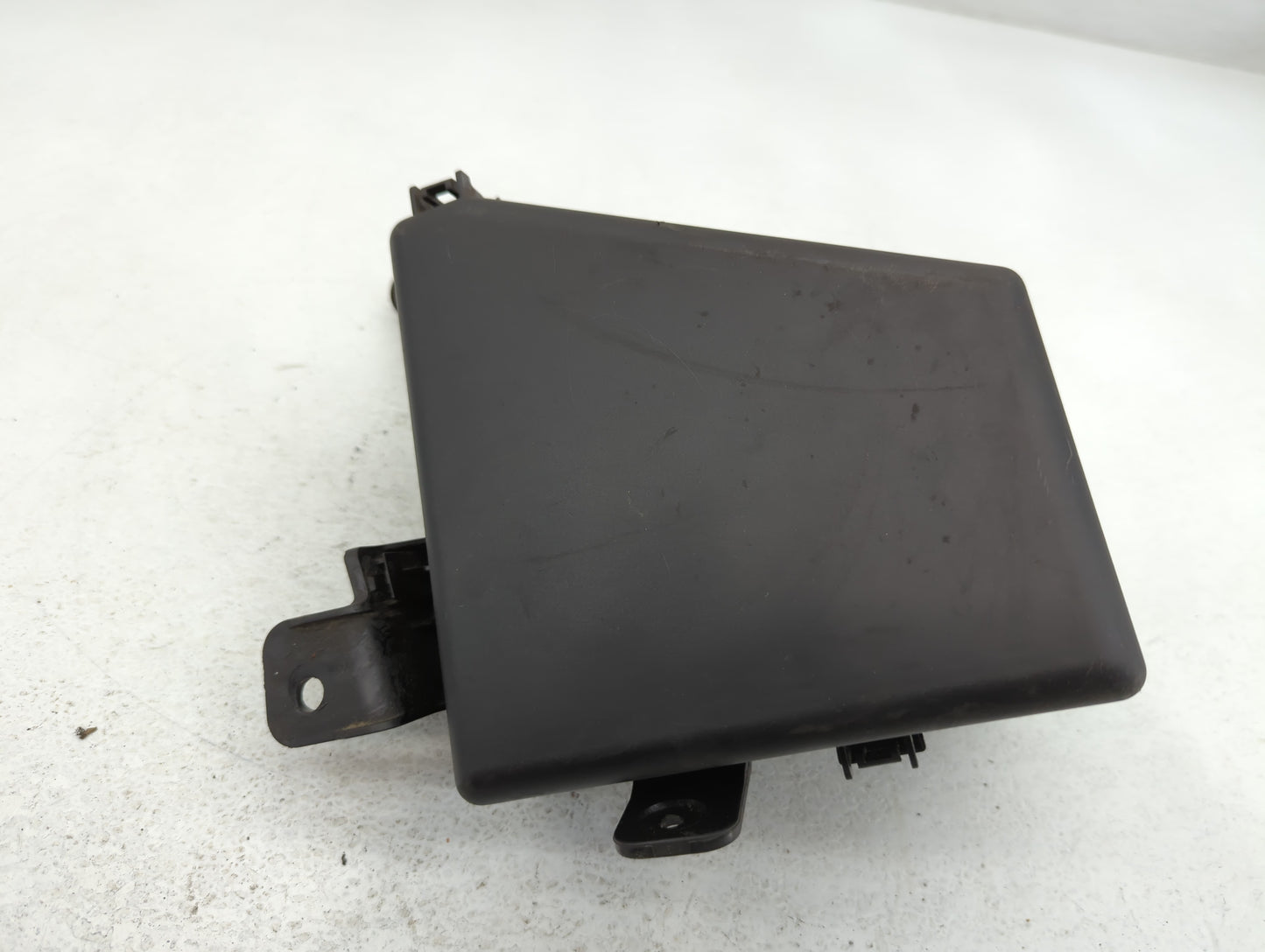 2018 Subaru Xv Fusebox Fuse Box Panel Relay Module P/N:MB504100B Fits OEM Used Auto Parts - Oemusedautoparts1.com