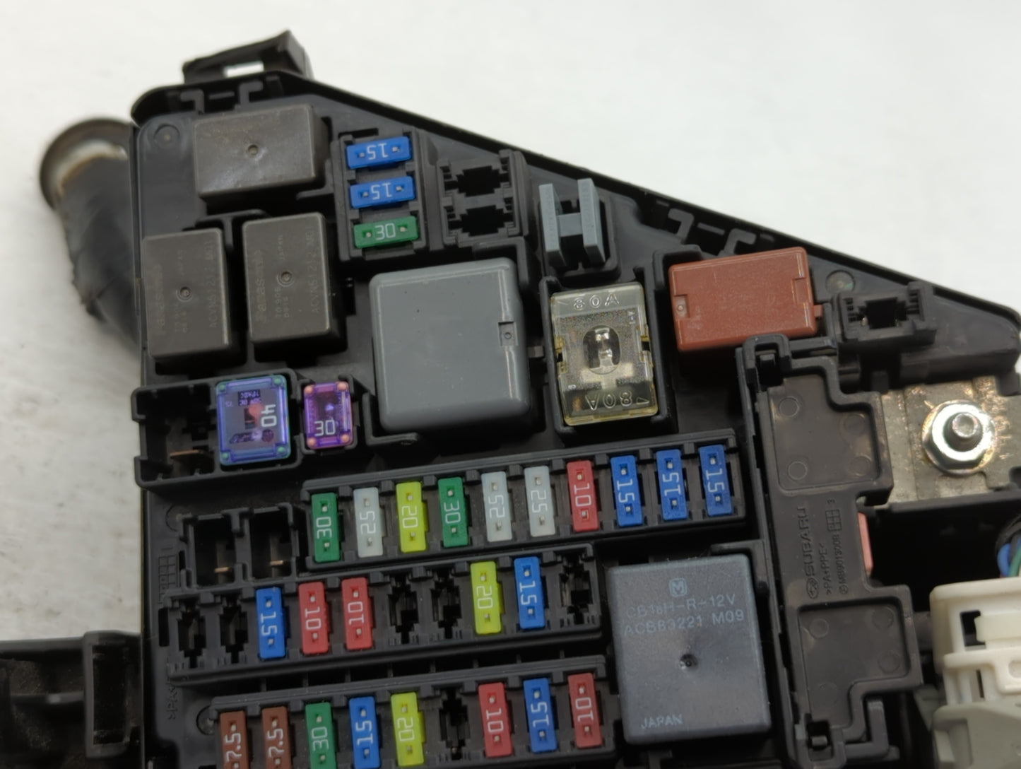 2018 Subaru Xv Fusebox Fuse Box Panel Relay Module P/N:MB504100B Fits OEM Used Auto Parts - Oemusedautoparts1.com