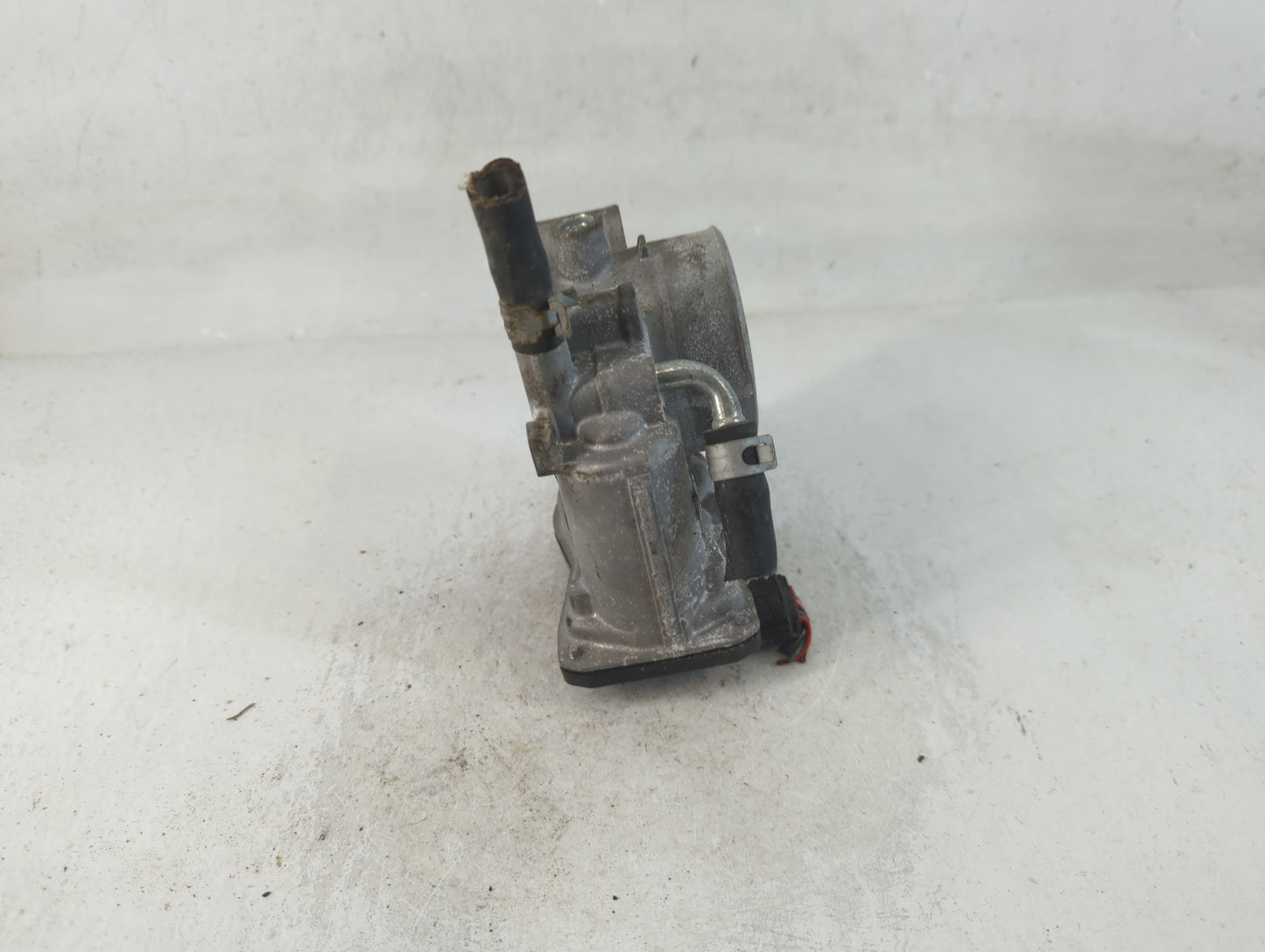 2018 Subaru Xv Throttle Body P/N:16112AA470 Fits Fits 2017 2019 2020 2021 2022 OEM Used Auto Parts - Oemusedautoparts1.com