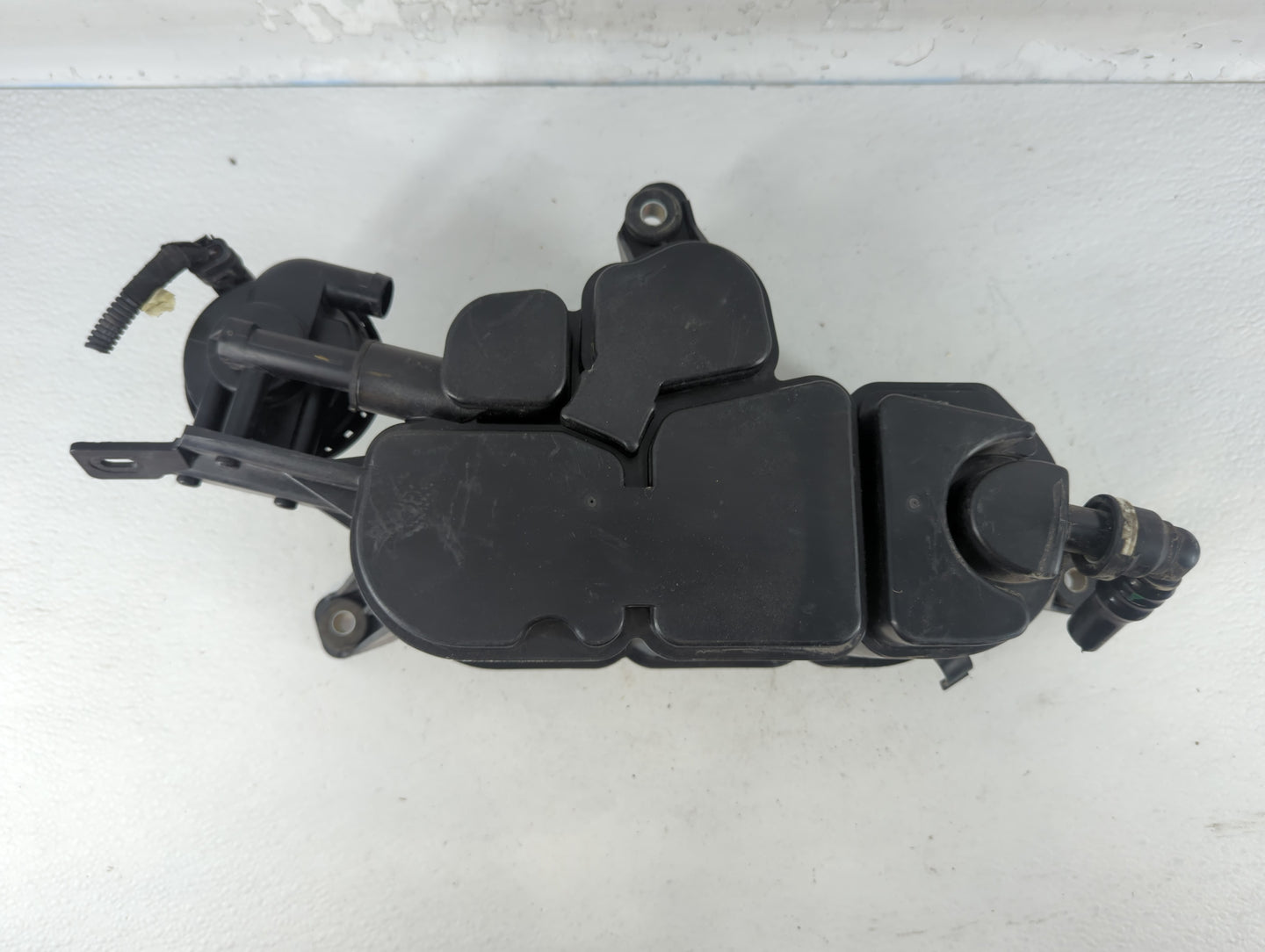 2018 Subaru Xv Fuel Vapor Charcoal Canister - Oemusedautoparts1.com