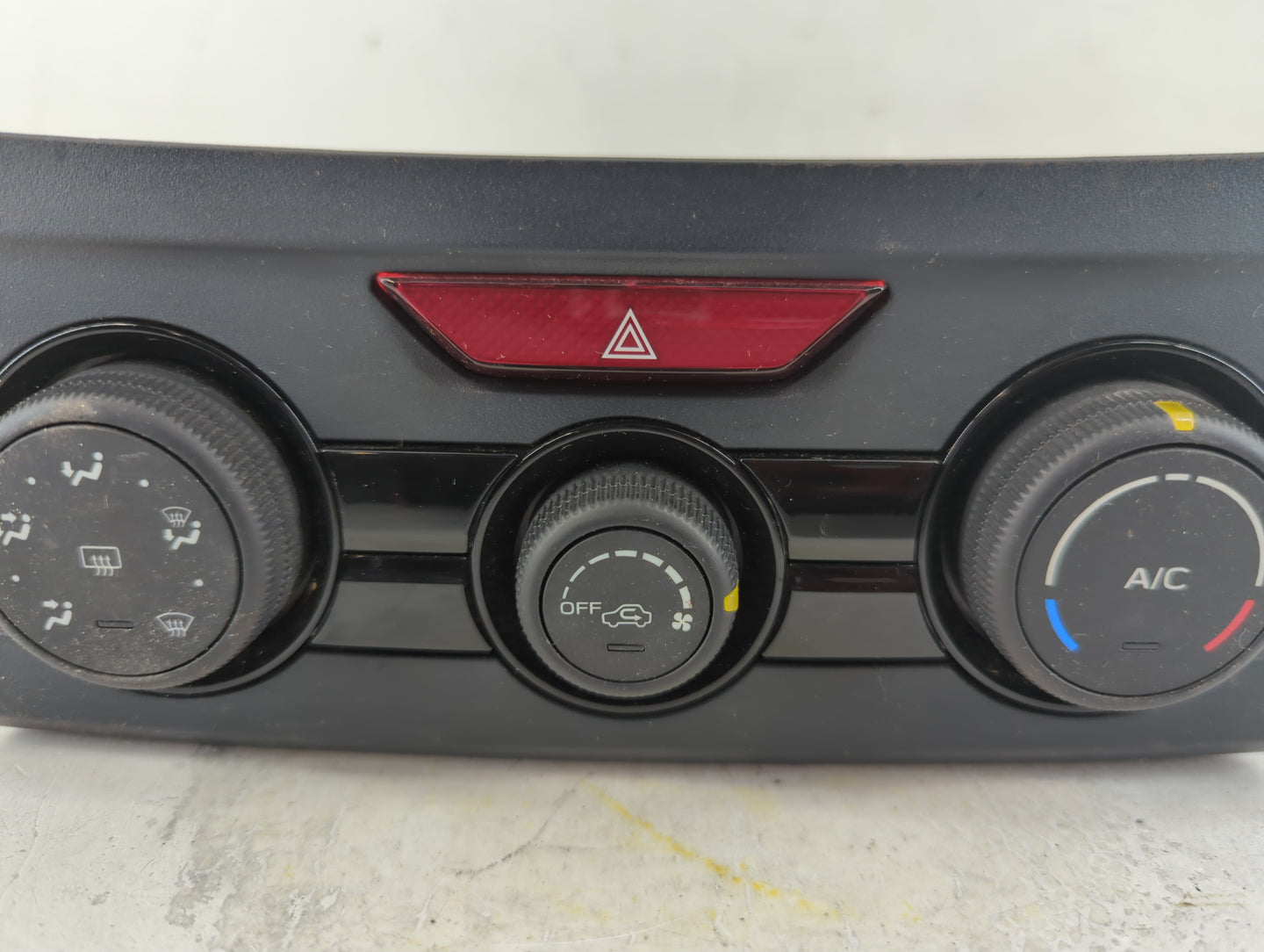 2018 Subaru Xv Climate Control Module Temperature AC/Heater Replacement P/N:016783-1382 72311FL500 Fits OEM Used Auto Parts 