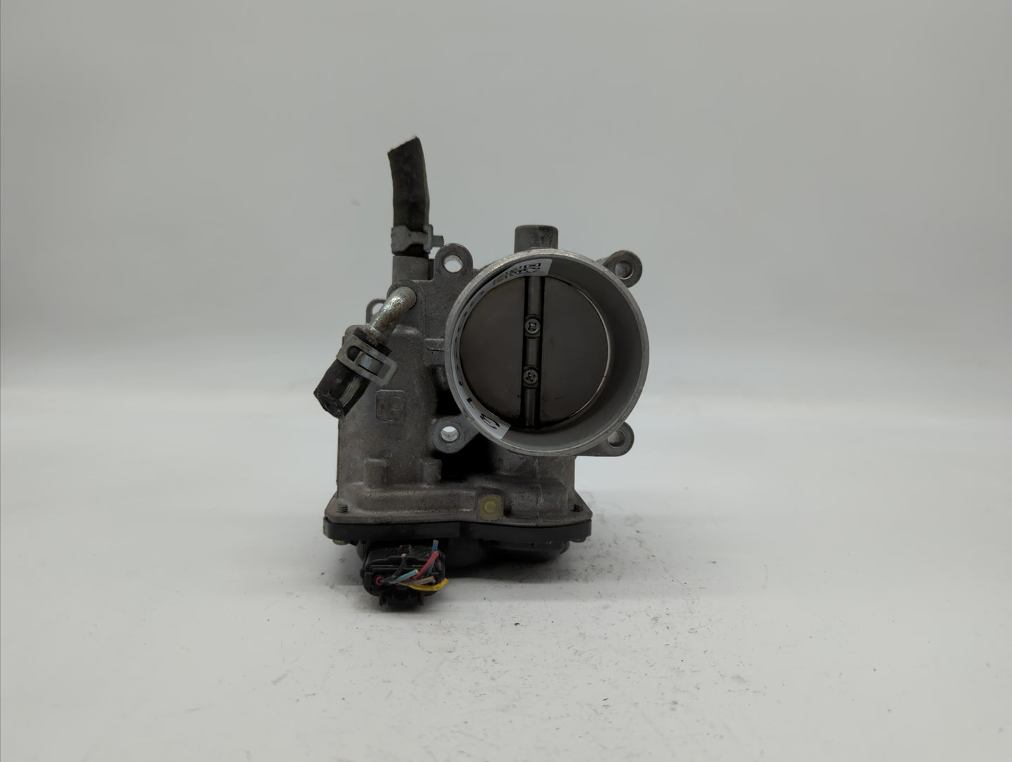 2018 Subaru Xv Crosstrek Throttle Body P/N:16112AA470 Fits Fits 2017 OEM Used Auto Parts - Oemusedautoparts1.com