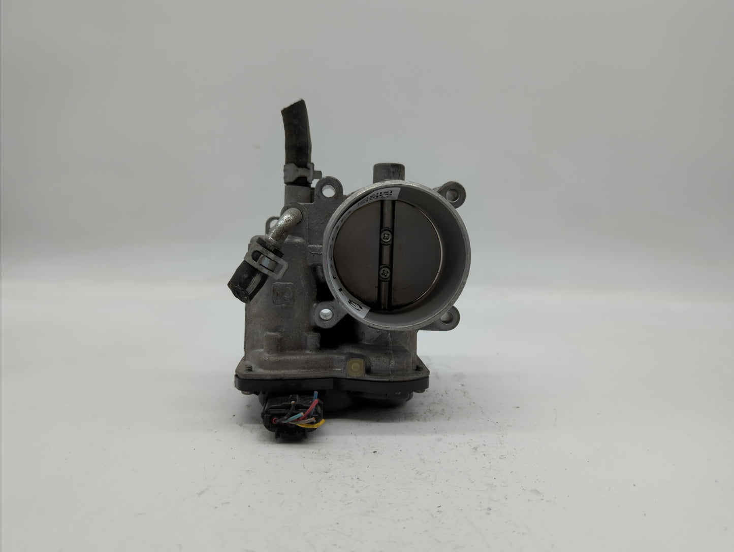 2018 Subaru Xv Crosstrek Throttle Body P/N:16112AA470 Fits Fits 2017 OEM Used Auto Parts - Oemusedautoparts1.com