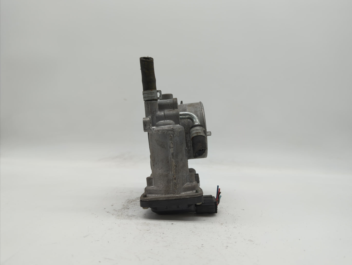 2018 Subaru Xv Crosstrek Throttle Body P/N:16112AA470 Fits Fits 2017 OEM Used Auto Parts - Oemusedautoparts1.com