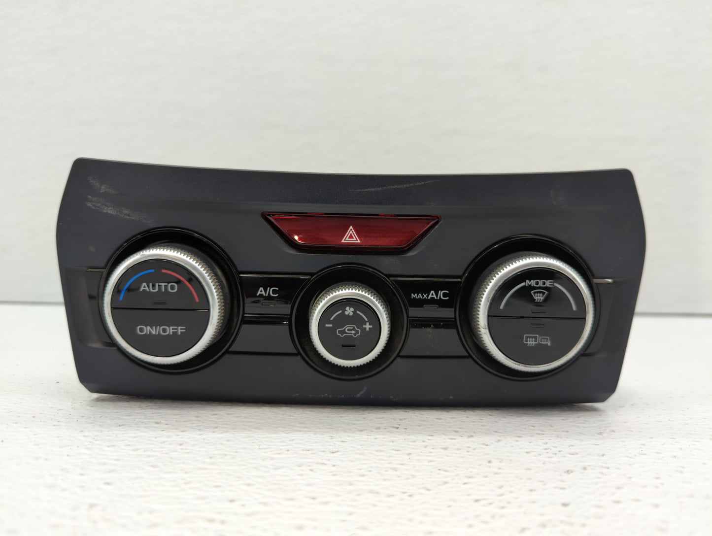 2018 Subaru Xv Crosstrek Climate Control Module Temperature AC/Heater Replacement P/N:72311FL710 Fits OEM Used Auto Parts - 