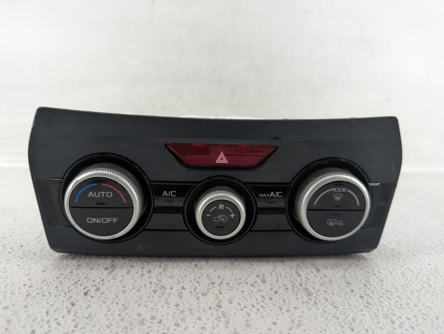 2018 Subaru Xv Crosstrek Climate Control Module Temperature AC/Heater Replacement P/N:72311FL710 Fits OEM Used Auto Parts - 