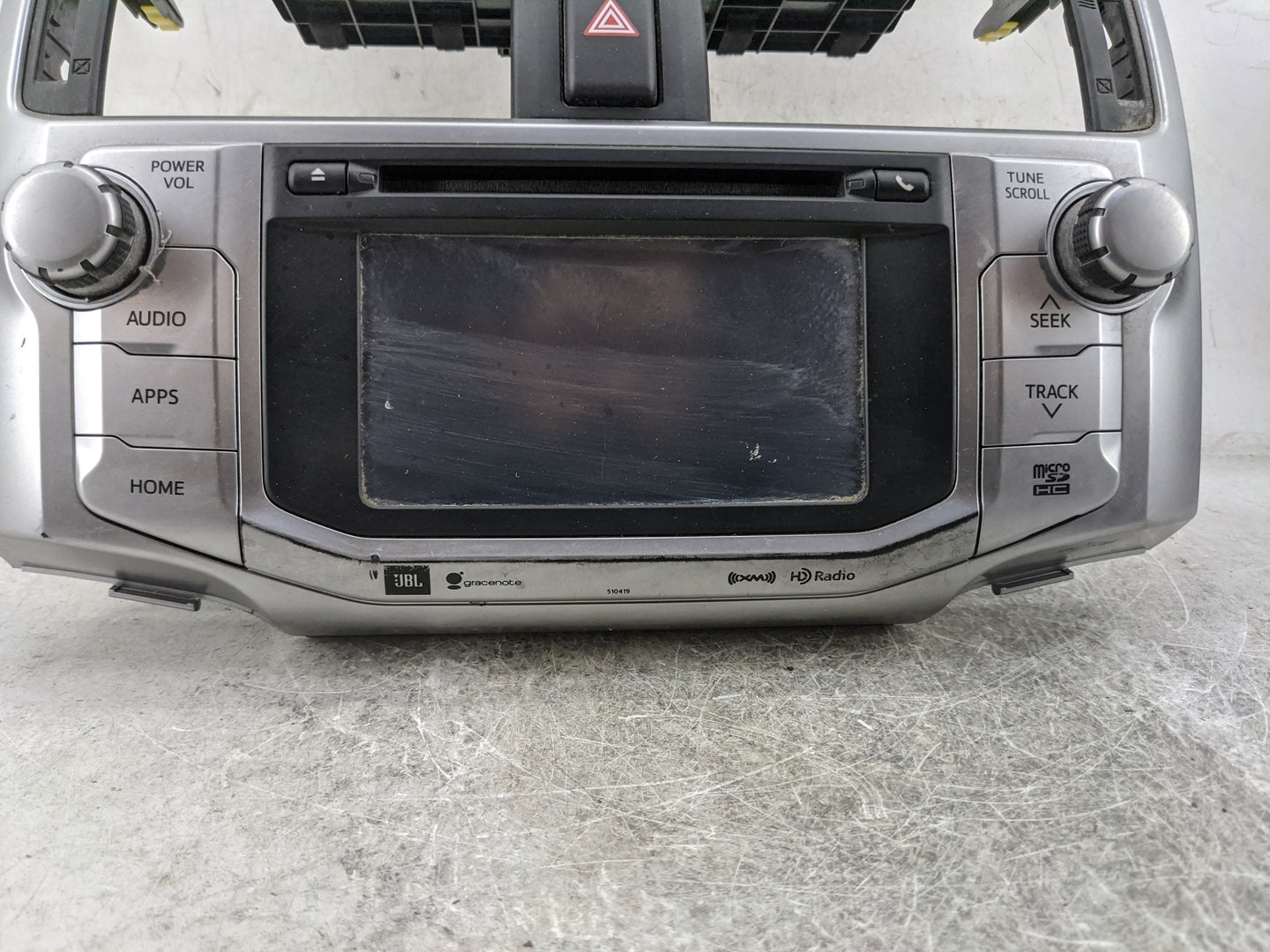 2018 Toyota 4runner Radio AM FM Cd Player Receiver Replacement P/N:86100-35414 CQ-XT18EAAJ1 Fits OEM Used Auto Parts - Oemus