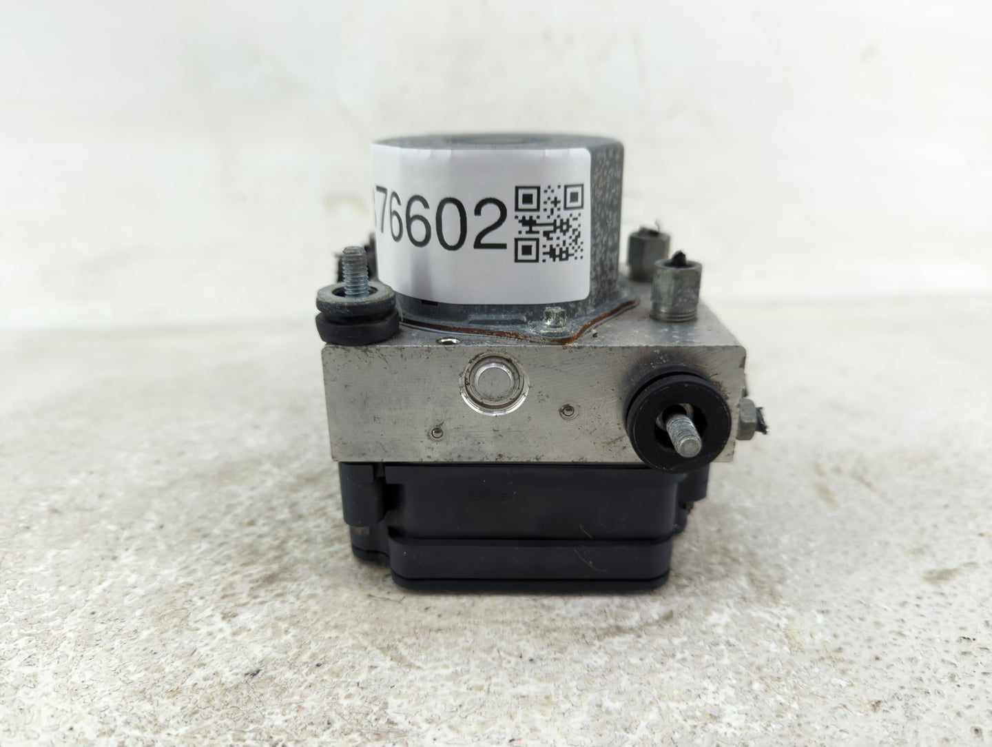 2018-2019 Toyota 86 ABS Pump Control Module Replacement P/N:27536-CA002 Fits Fits 2018 2019 OEM Used Auto Parts - Oemusedaut