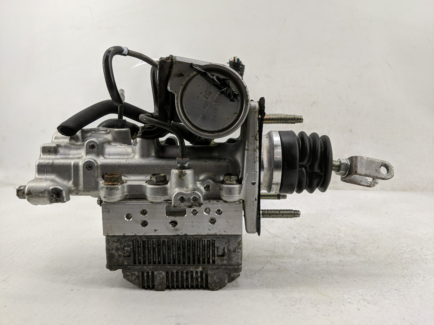 2018 Toyota Avalon Front Driver Left Lock Actuator - Oemusedautoparts1.com