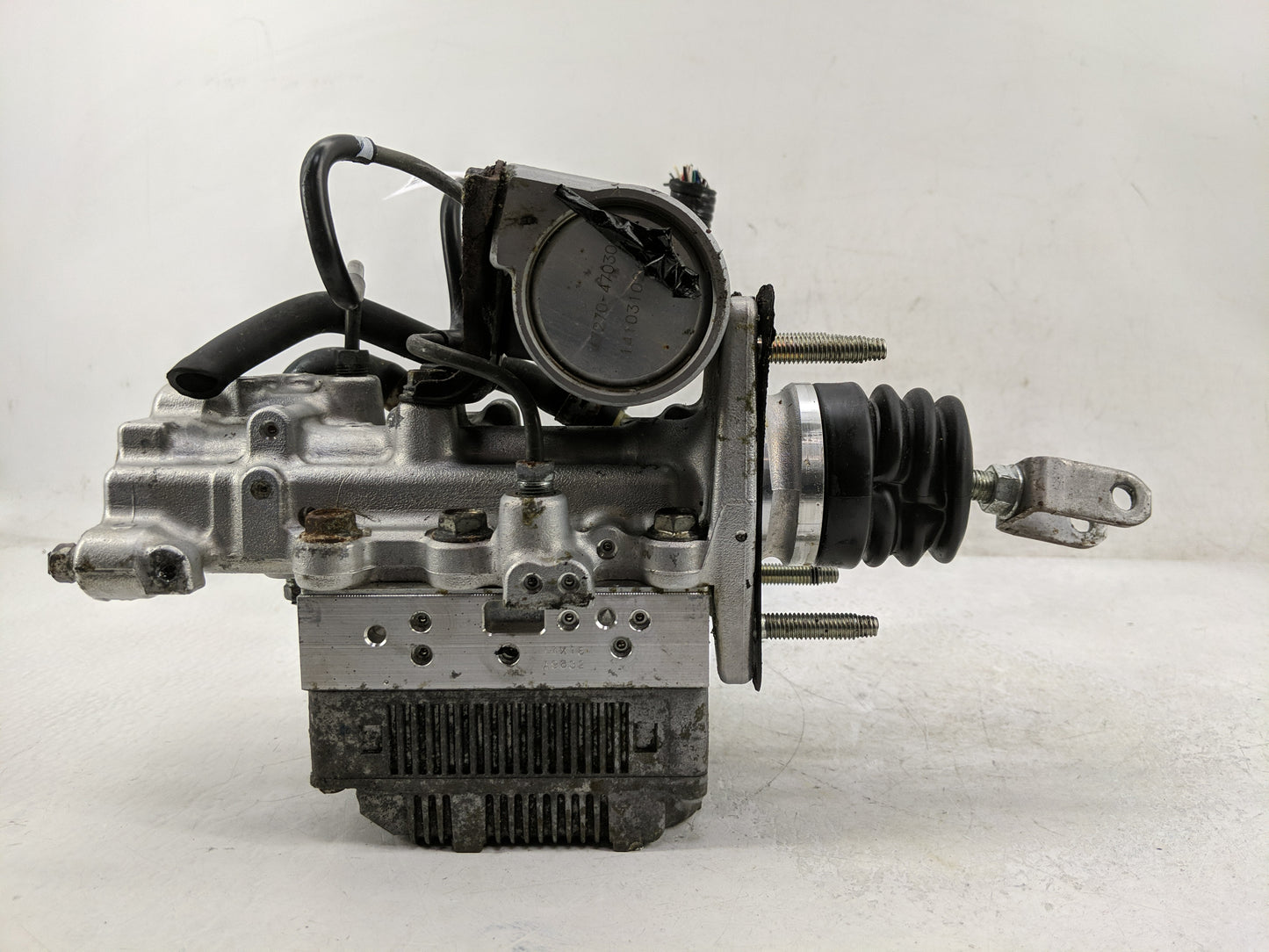 2018 Toyota Avalon Front Driver Left Lock Actuator - Oemusedautoparts1.com