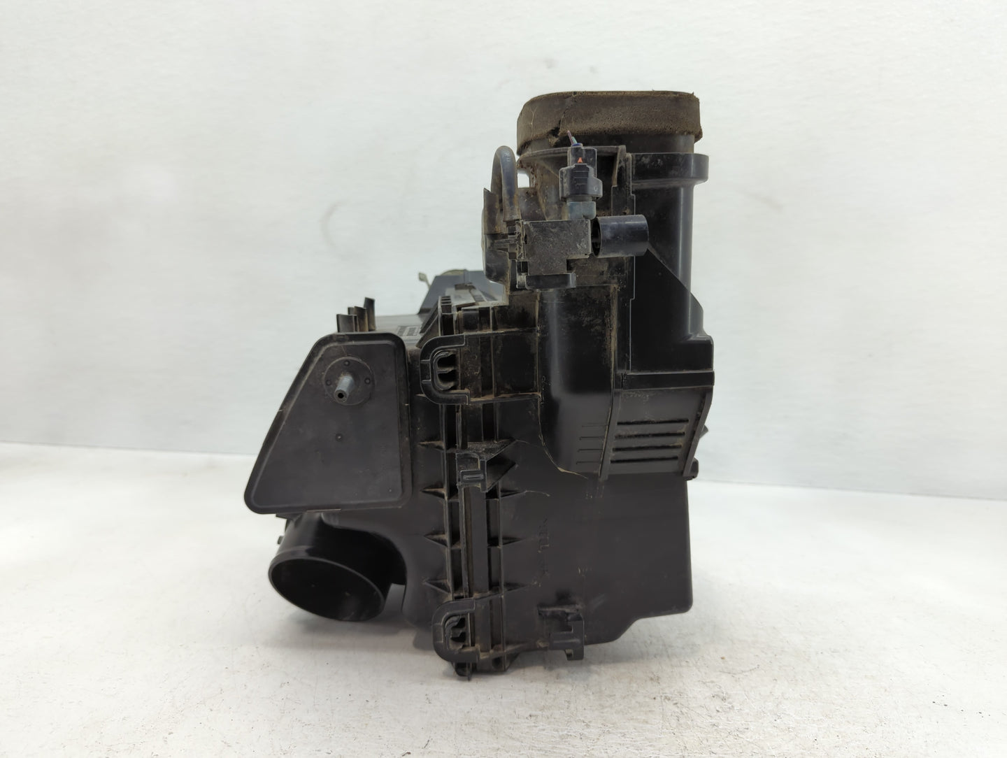 2013-2018 Toyota Avalon Air Cleaner Intake-duct Hose Tube - Oemusedautoparts1.com