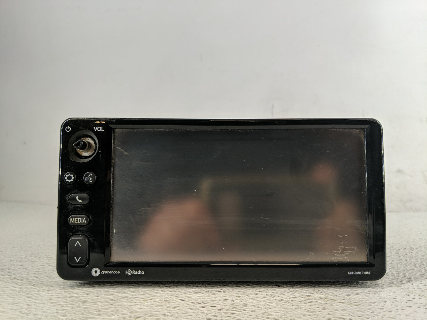 2018 Toyota C-Hr Radio AM FM Cd Player Receiver Replacement P/N:PT546-1C182 Fits OEM Used Auto Parts - Oemusedautoparts1.com