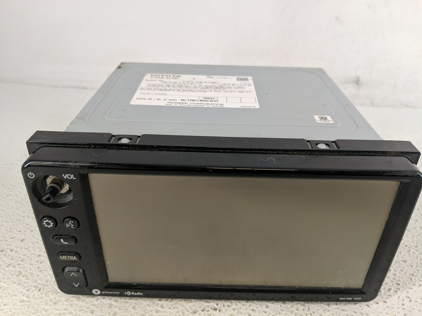 2018 Toyota C-Hr Radio AM FM Cd Player Receiver Replacement P/N:PT546-1C182 Fits OEM Used Auto Parts - Oemusedautoparts1.com
