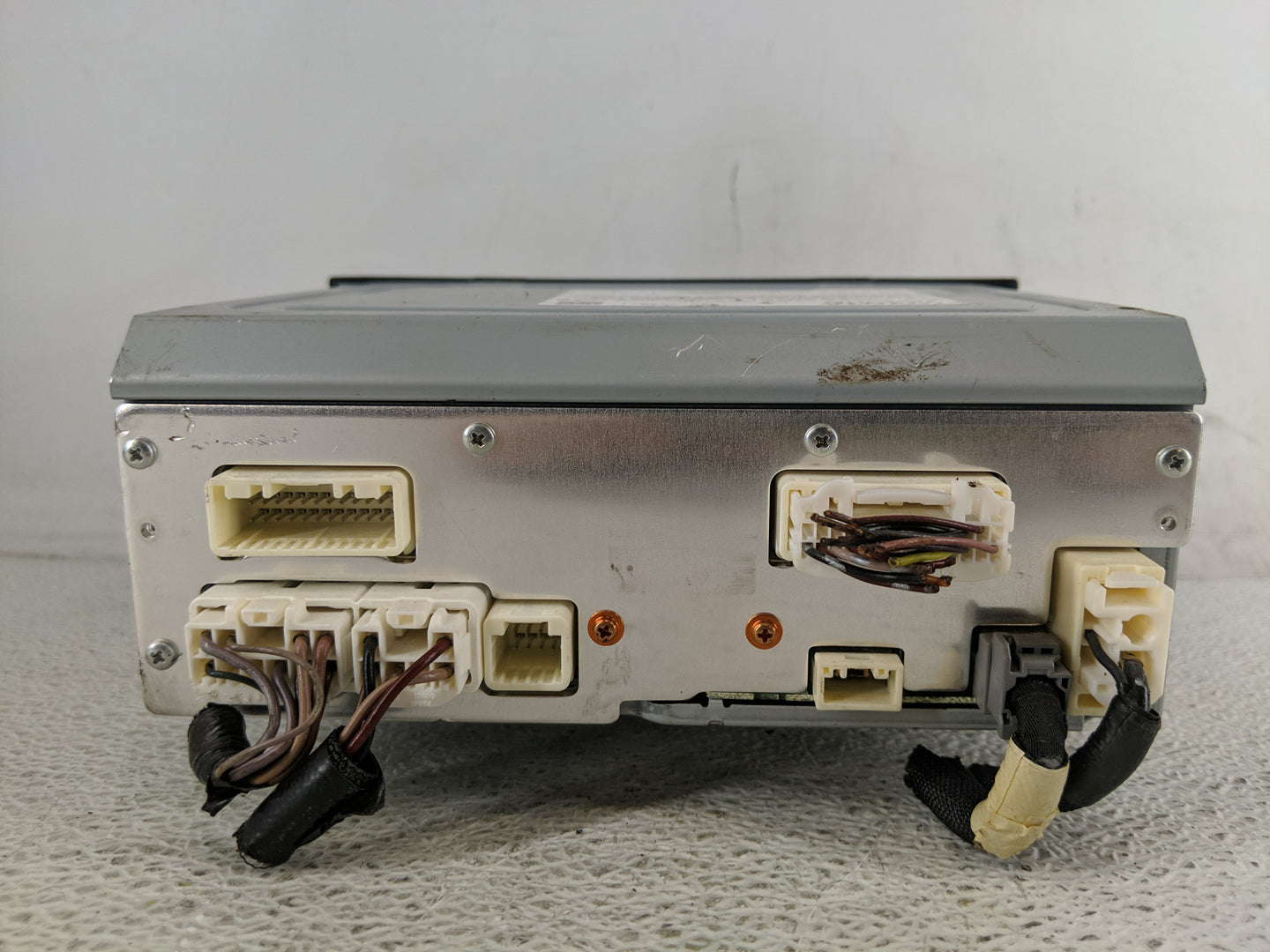 2018 Toyota C-Hr Radio AM FM Cd Player Receiver Replacement P/N:PT546-1C182 Fits OEM Used Auto Parts - Oemusedautoparts1.com