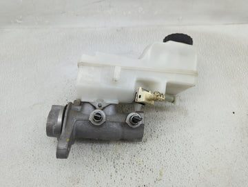 2018-2022 Toyota C-hr Brake Master Cylinder - Oemusedautoparts1.com