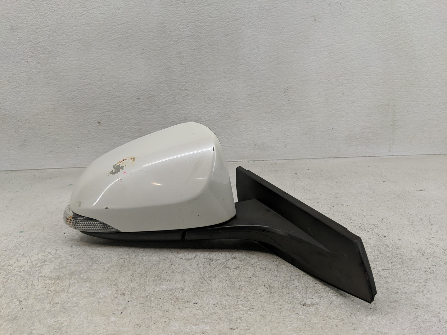 2018 Toyota C-Hr Side Mirror Replacement Passenger Right View Door Mirror P/N:E11048540 Fits OEM Used Auto Parts - Oemusedau