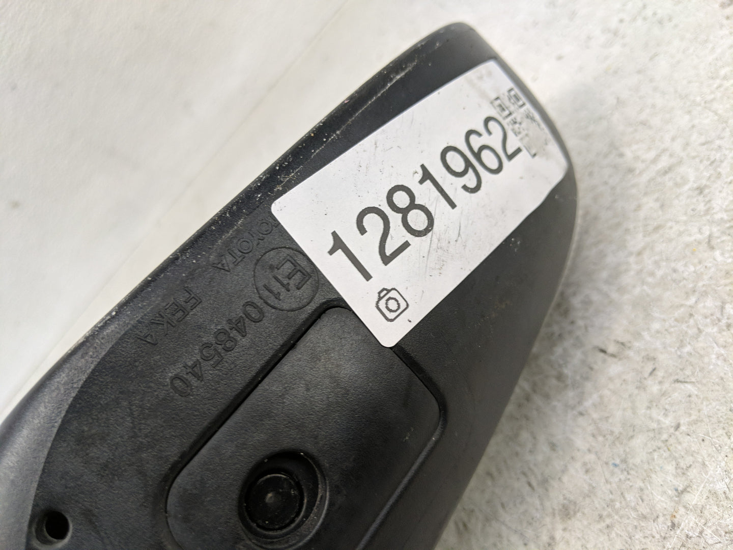 2018 Toyota C-Hr Side Mirror Replacement Passenger Right View Door Mirror P/N:E11048540 Fits OEM Used Auto Parts - Oemusedau