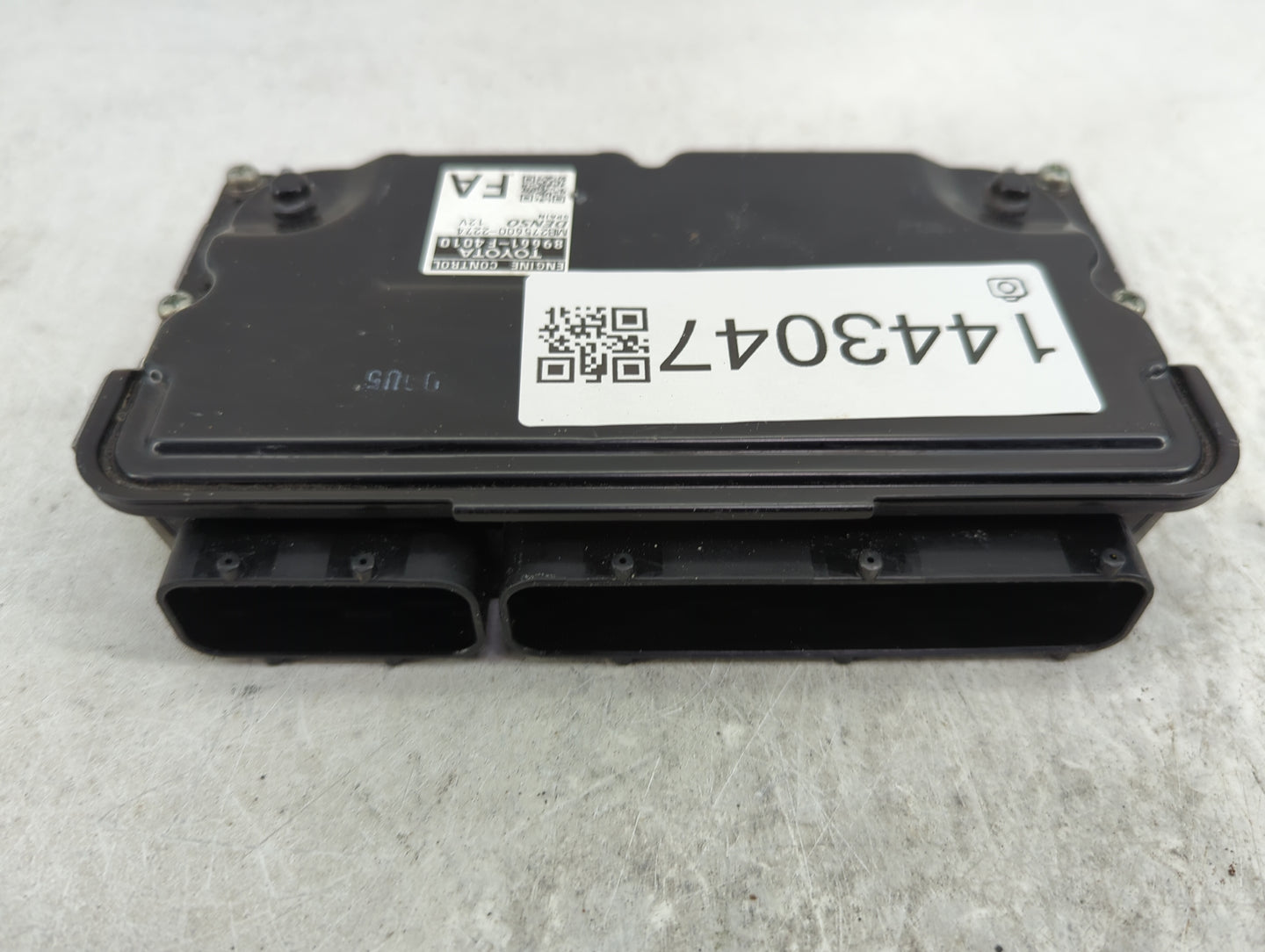 2018 Toyota C-Hr PCM Engine Control Computer ECU ECM PCU OEM P/N:89661-F4010 MB275600-2274 Fits OEM Used Auto Parts - Oemuse
