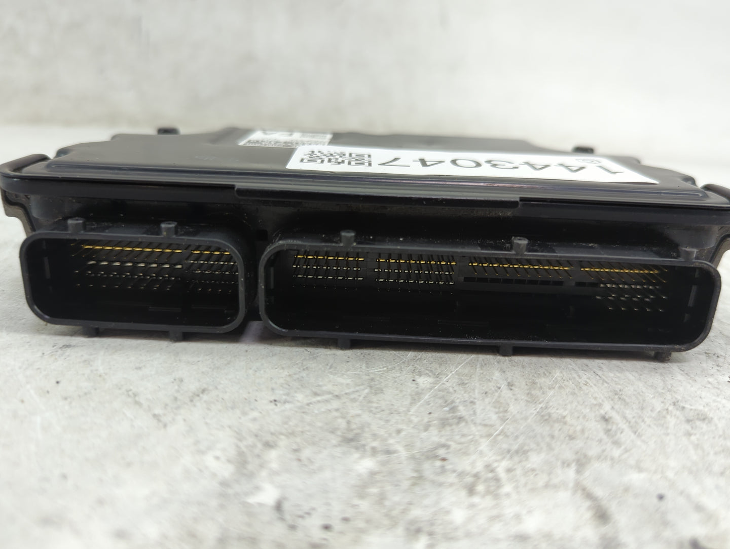 2018 Toyota C-Hr PCM Engine Control Computer ECU ECM PCU OEM P/N:89661-F4010 MB275600-2274 Fits OEM Used Auto Parts - Oemuse