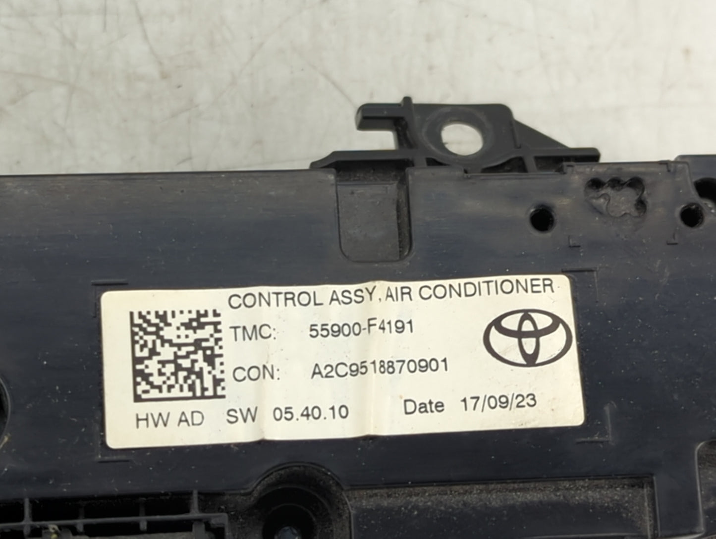 2018-2019 Toyota C-Hr Climate Control Module Temperature AC/Heater Replacement P/N:55900-F4191 A2C9518870901 Fits Fits 2018 