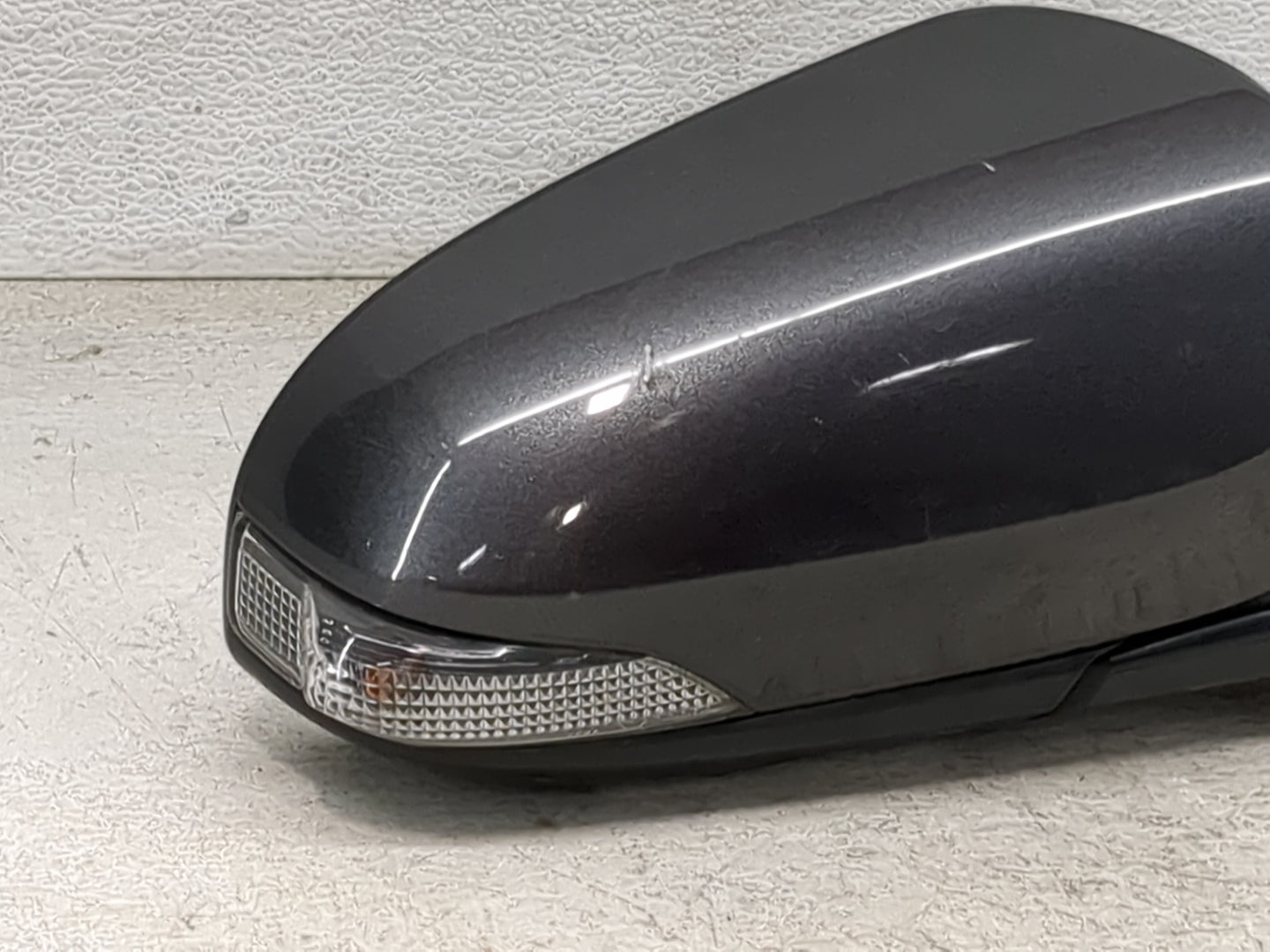 2018 Toyota C-Hr Passenger Side View Mirror - Right Door Mirror OEM Used - Oemusedautoparts1.com