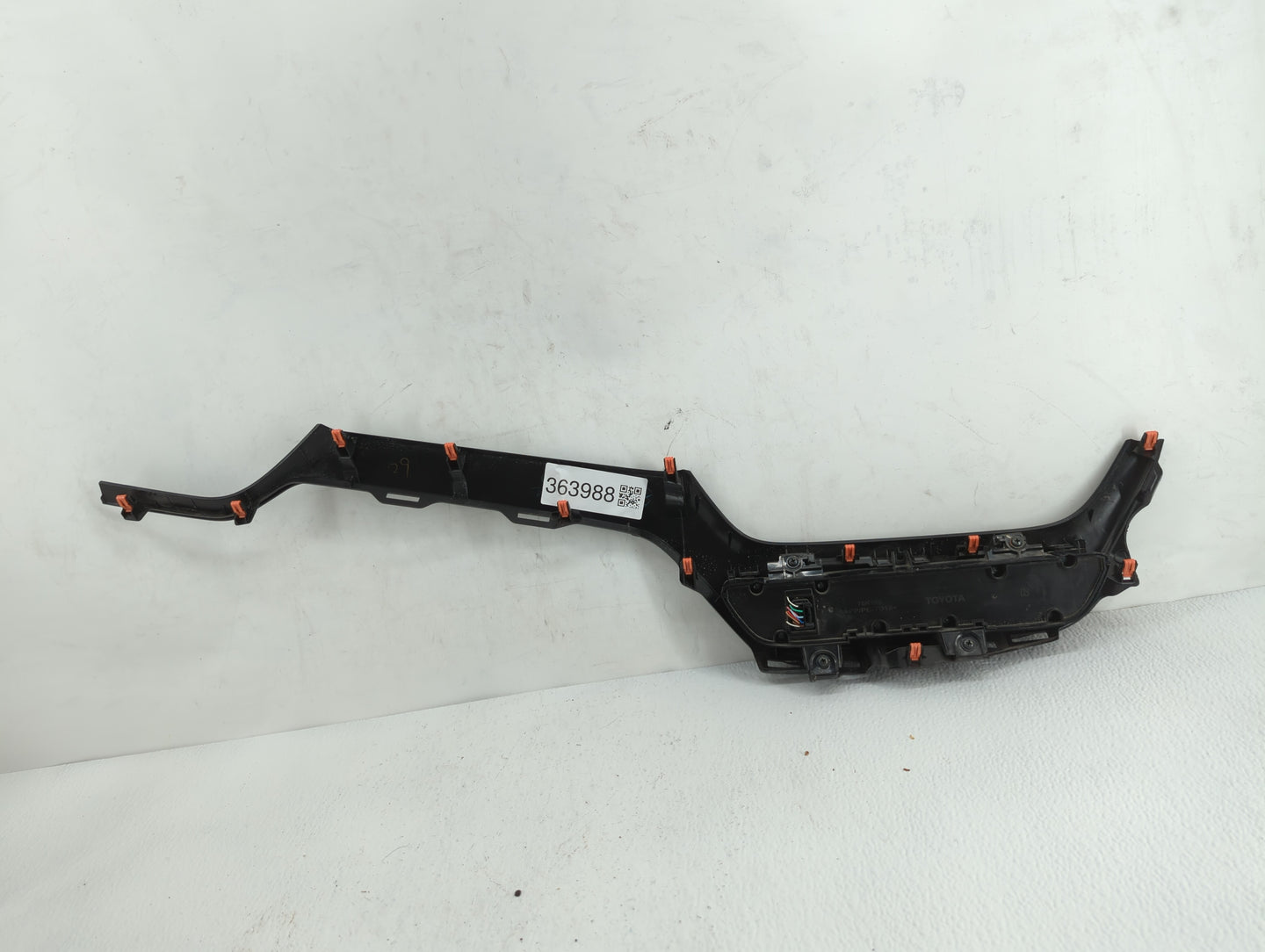2018 Toyota C-Hr Radio AM FM Cd Player Receiver Replacement P/N:84096260 Fits Fits 2017 OEM Used Auto Parts - Oemusedautopar