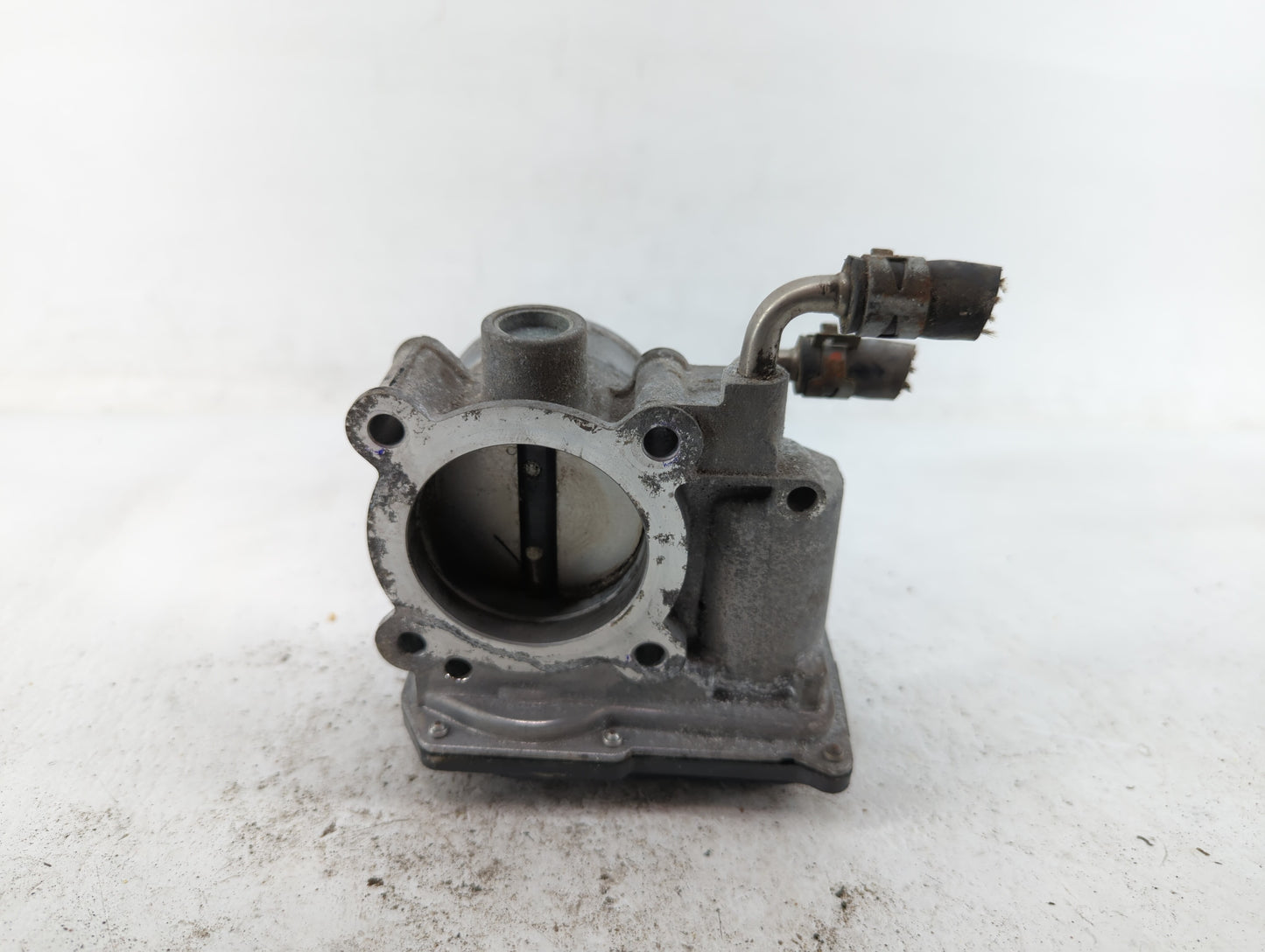 2018-2022 Toyota C-Hr Throttle Body P/N:22030-0P050 22030-0T130, 22030-37040 Fits Fits 2013 2014 2018 2019 2020 2021 2022 OE